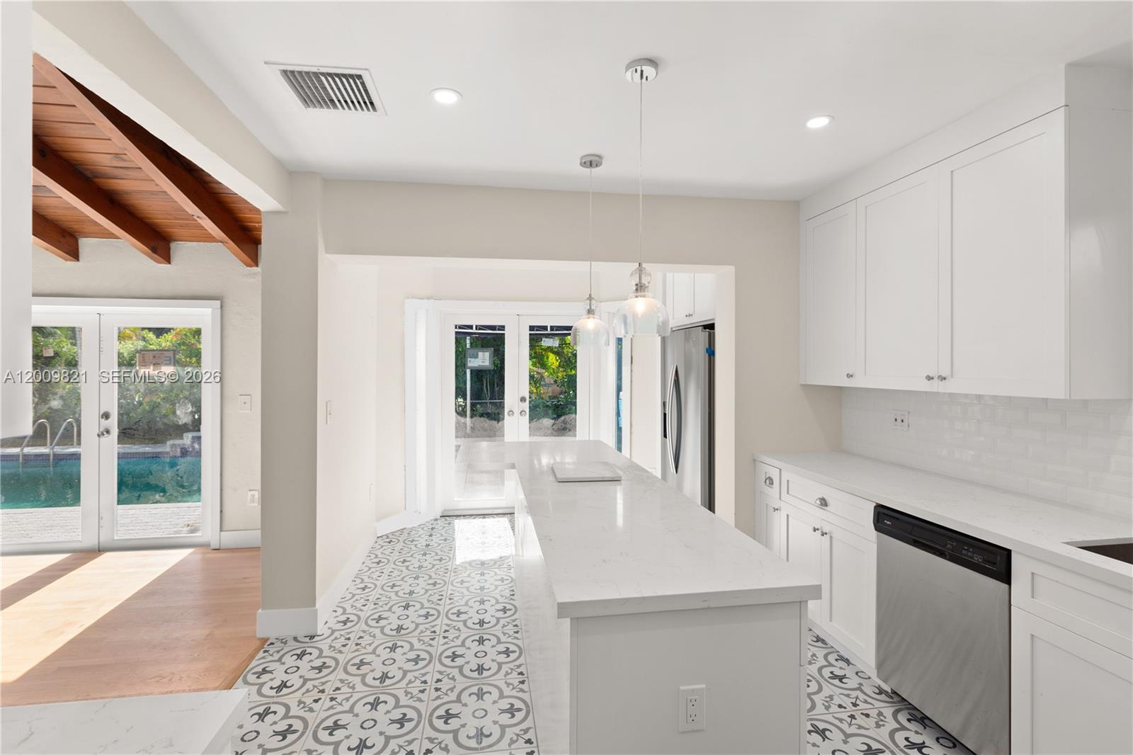 5614 San Vicente St, Coral Gables FL 33146