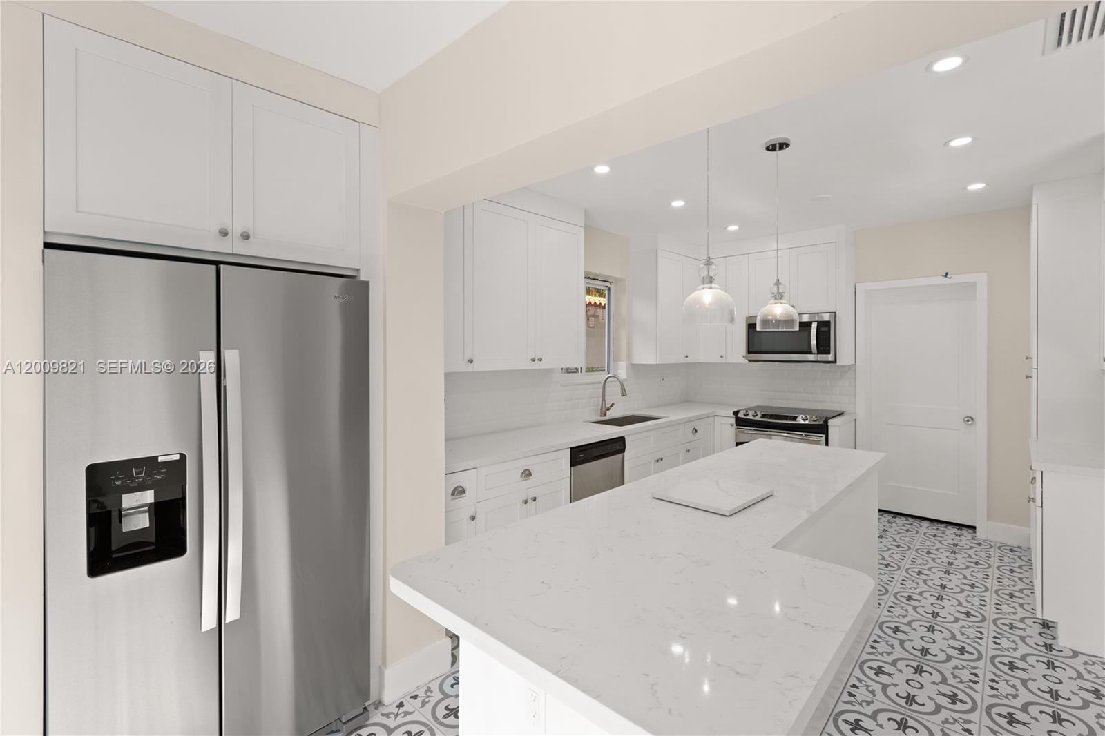 5614 San Vicente St, Coral Gables FL 33146
