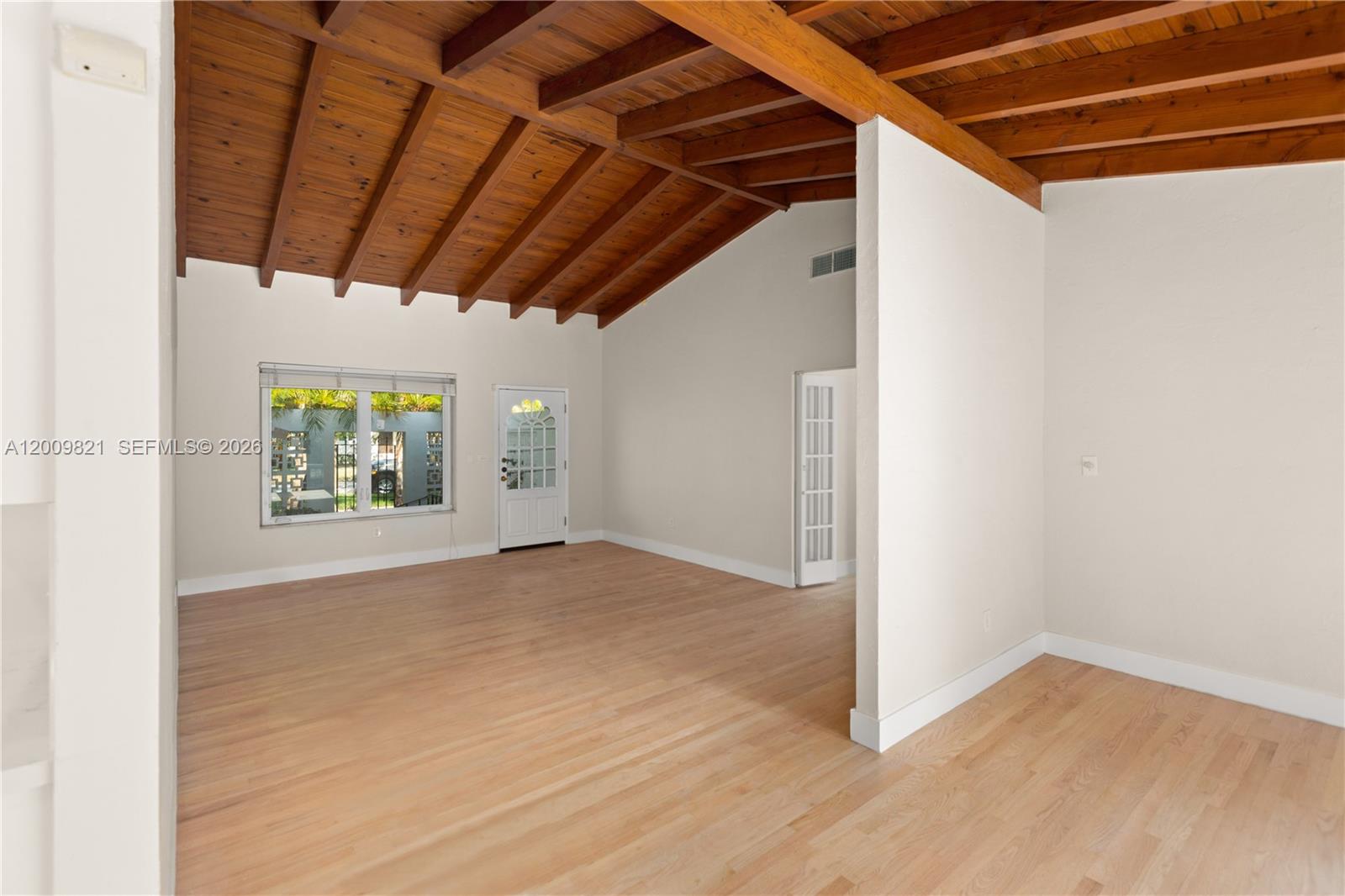 5614 San Vicente St, Coral Gables FL 33146