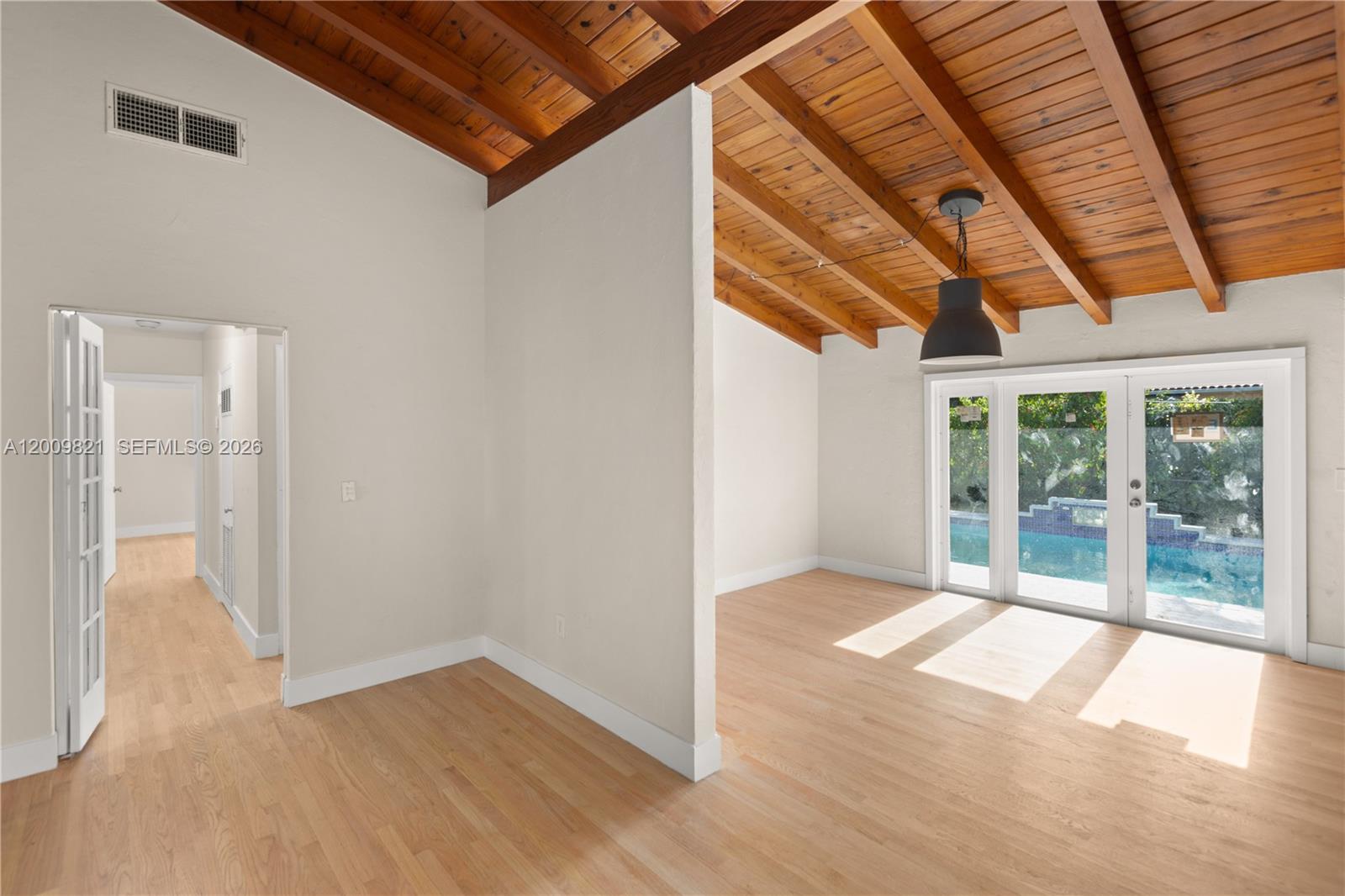 5614 San Vicente St, Coral Gables FL 33146