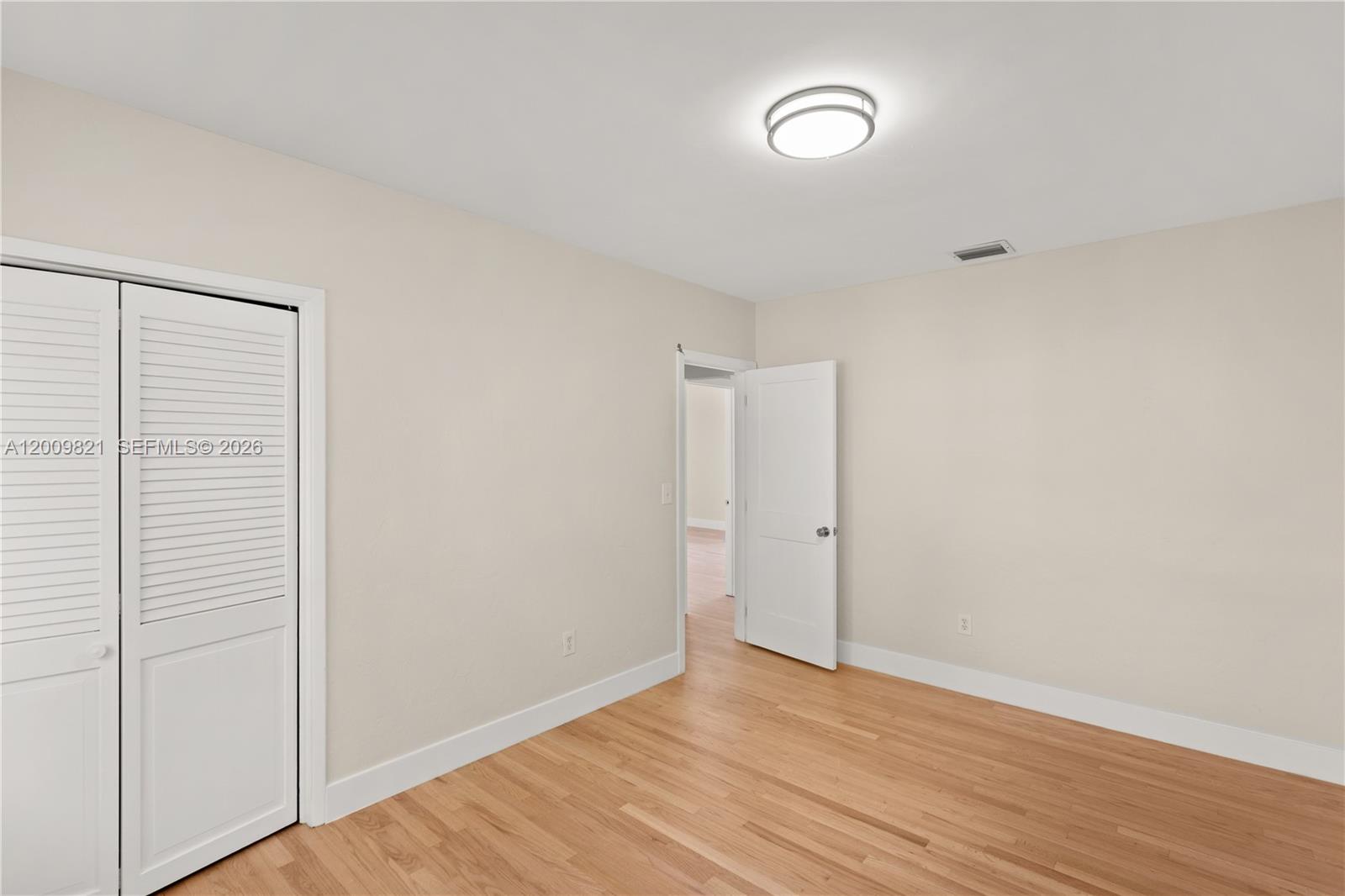 5614 San Vicente St, Coral Gables FL 33146