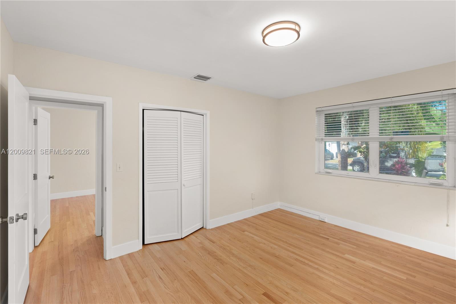 5614 San Vicente St, Coral Gables FL 33146