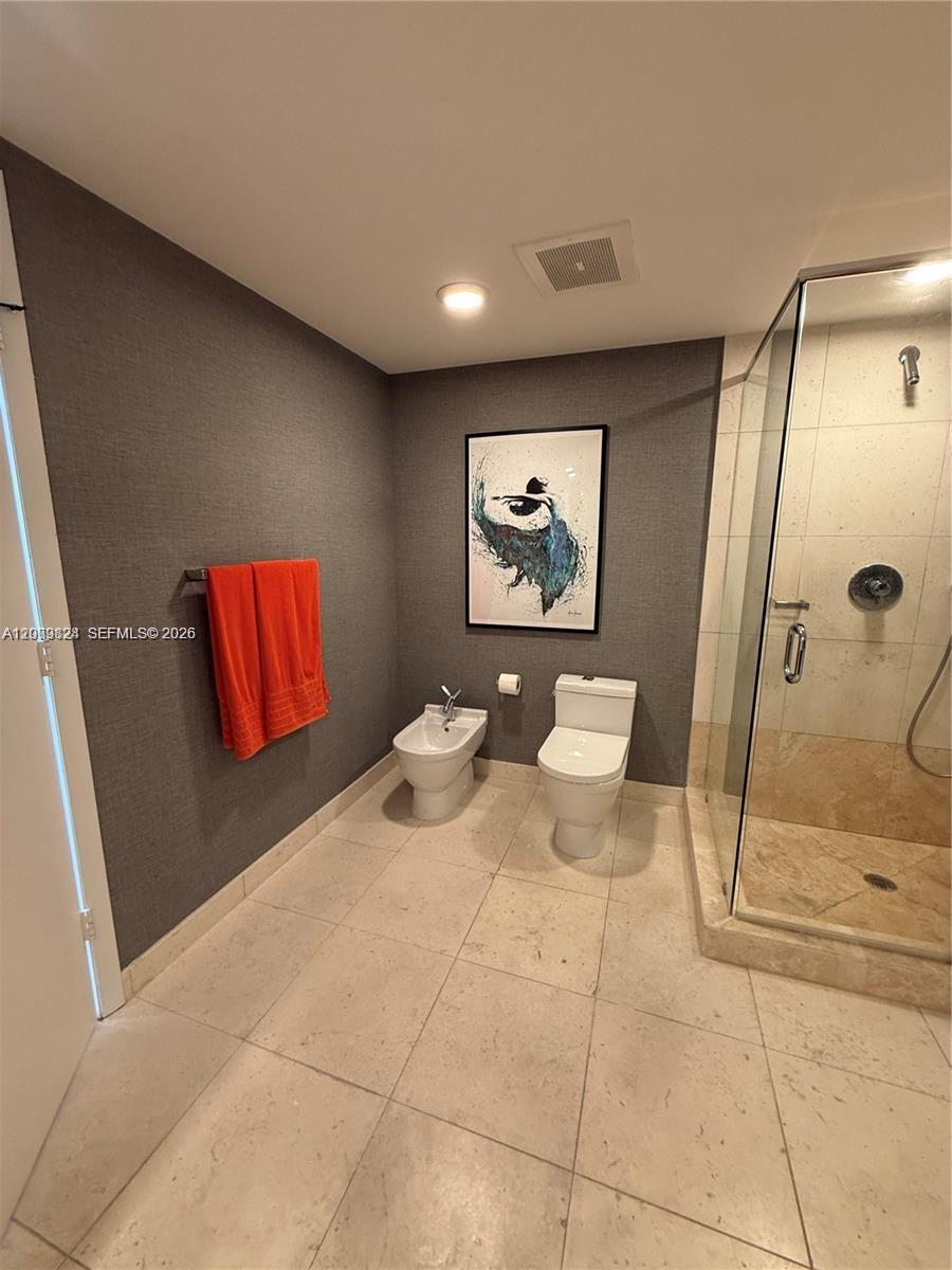 465 Brickell Ave #619, Miami FL 33131