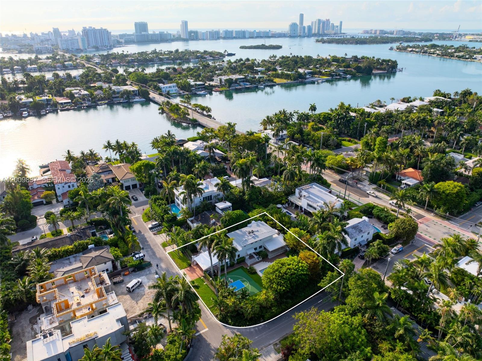 114 3 San Marino Ter, Miami Beach FL 33139