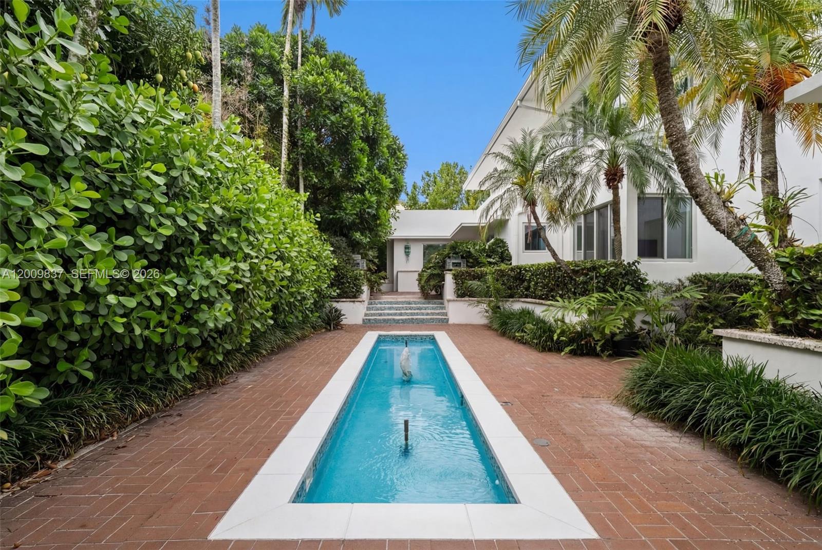 114 3 San Marino Ter, Miami Beach FL 33139