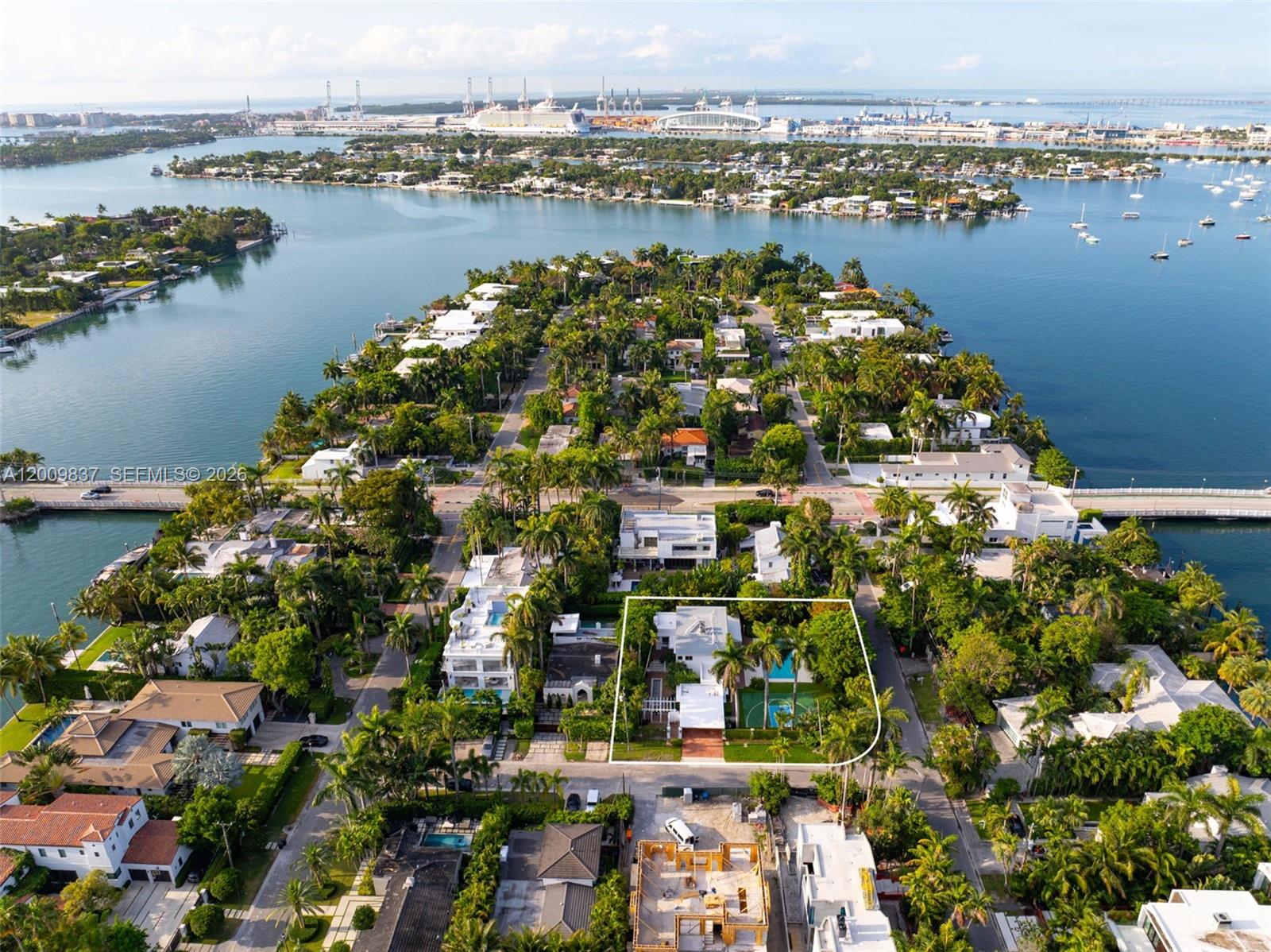114 3 San Marino Ter, Miami Beach FL 33139