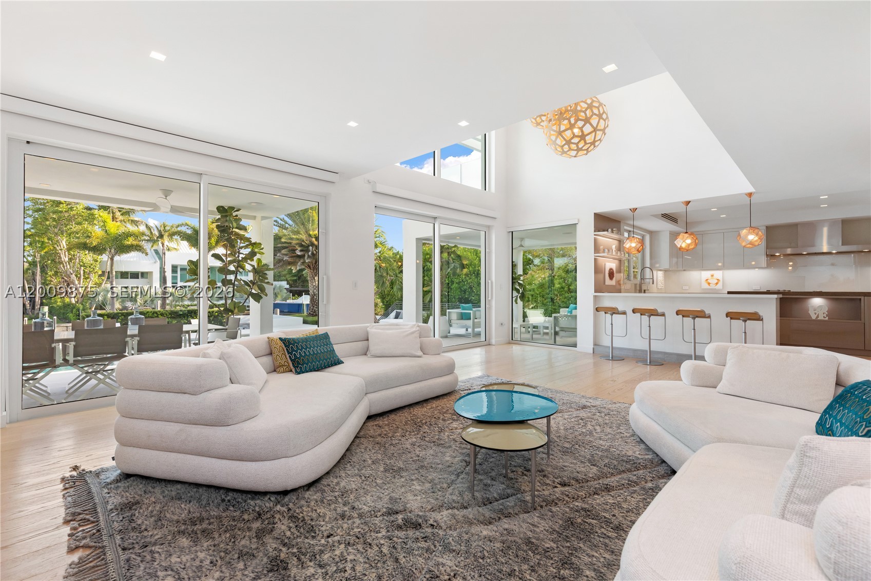 120 Knollwood Dr, Key Biscayne FL 33149