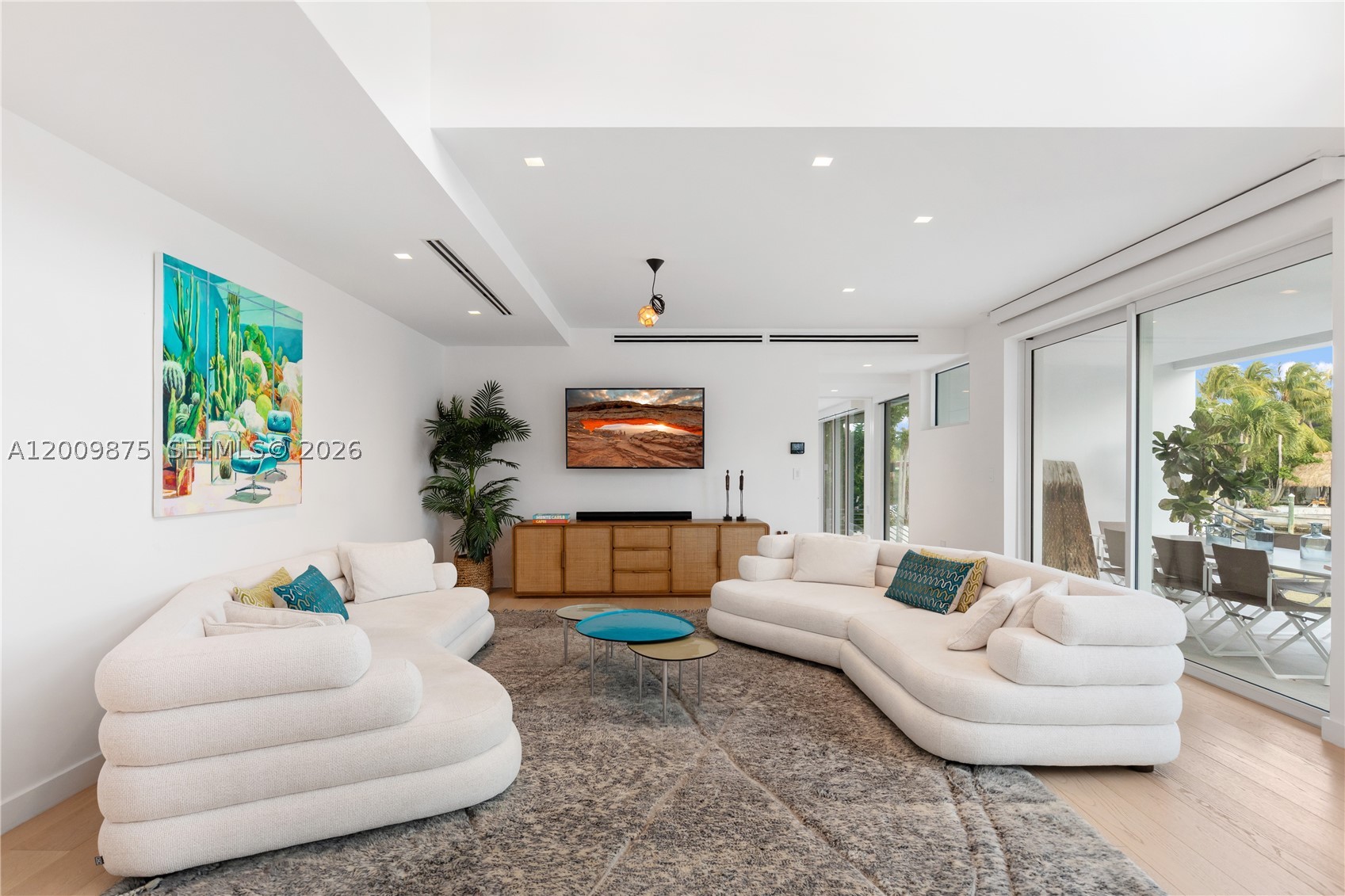 120 Knollwood Dr, Key Biscayne FL 33149