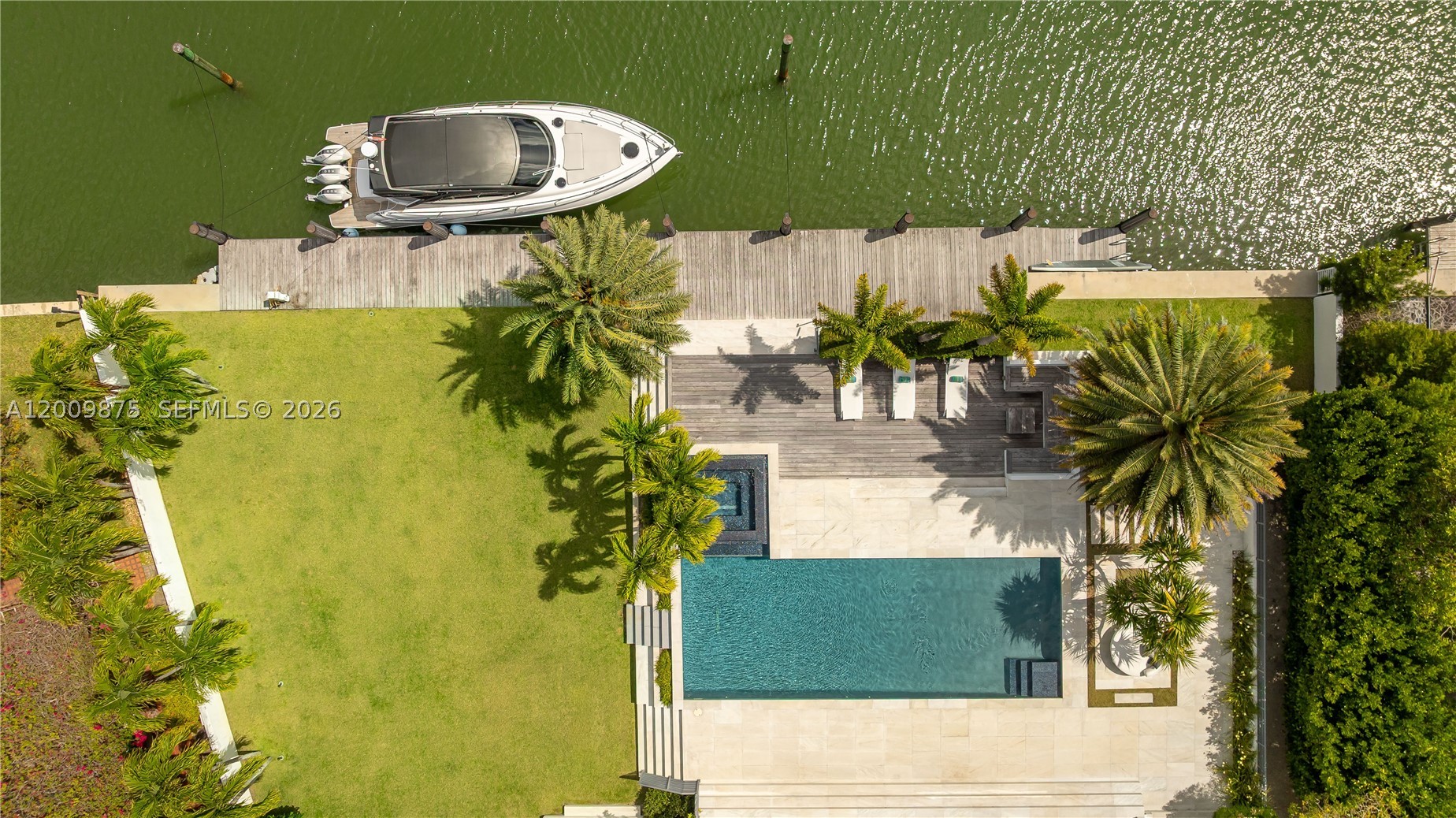 120 Knollwood Dr, Key Biscayne FL 33149