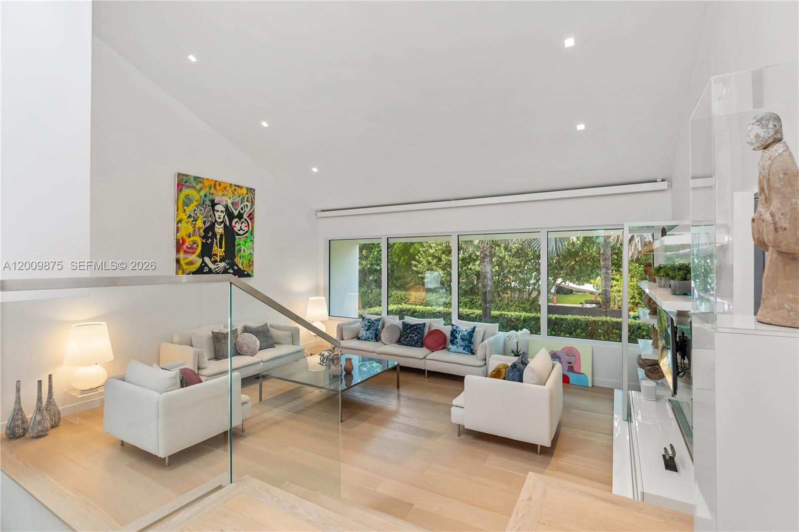 120 Knollwood Dr, Key Biscayne FL 33149