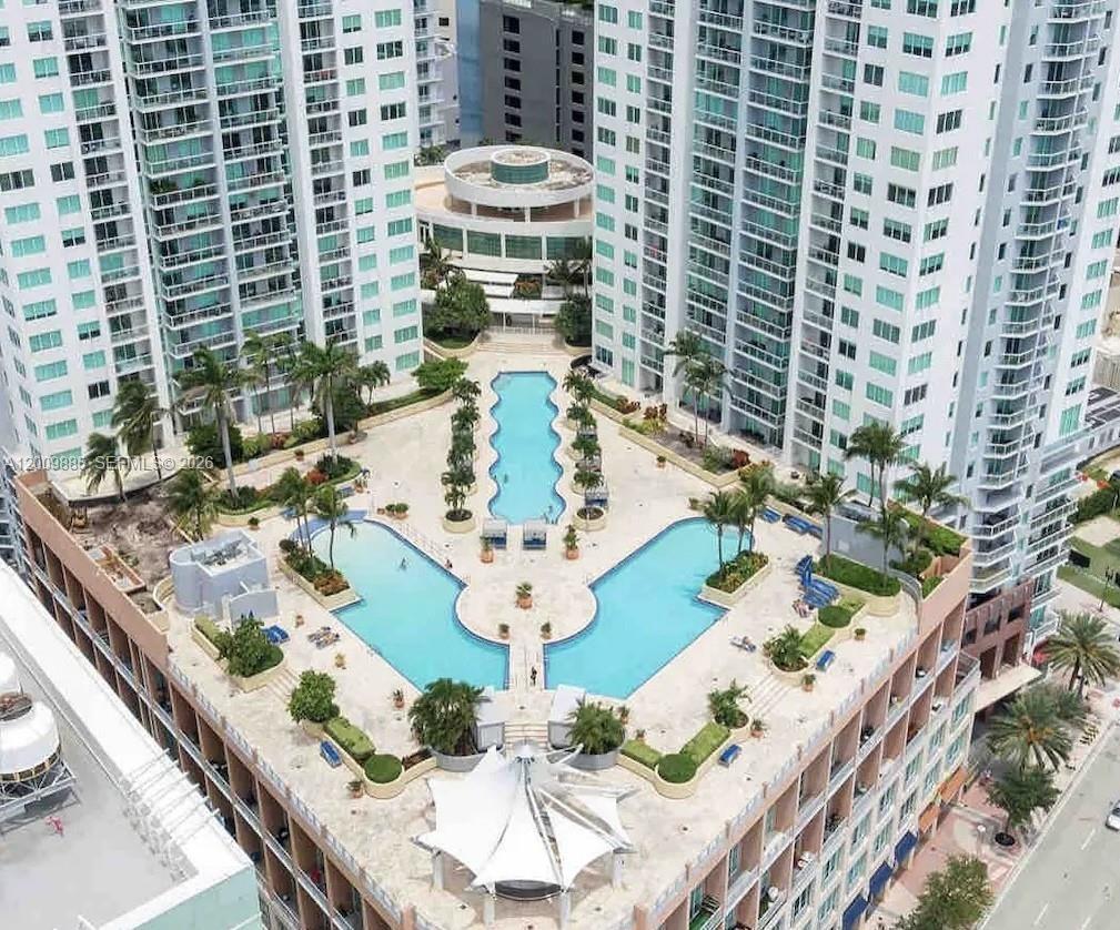 253 NE 2nd St #2005, Miami FL 33132