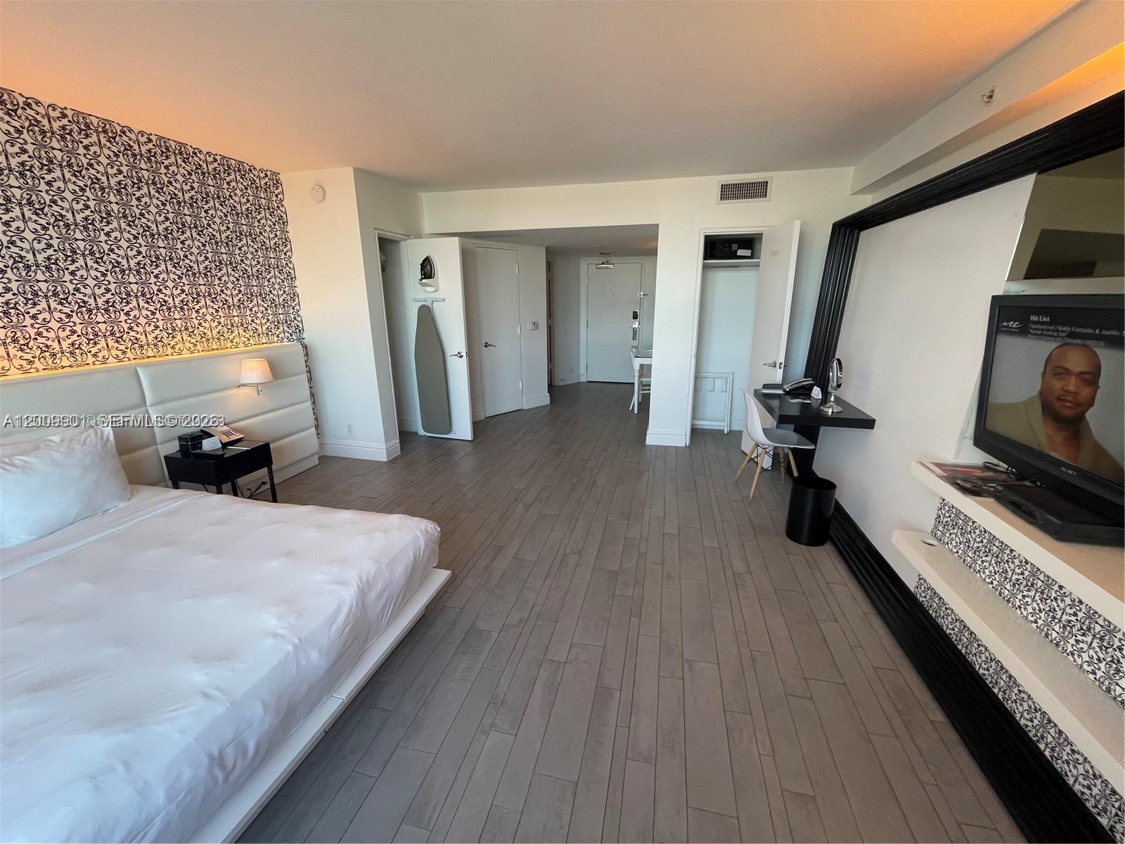 1100 West Ave #807, Miami Beach FL 33139