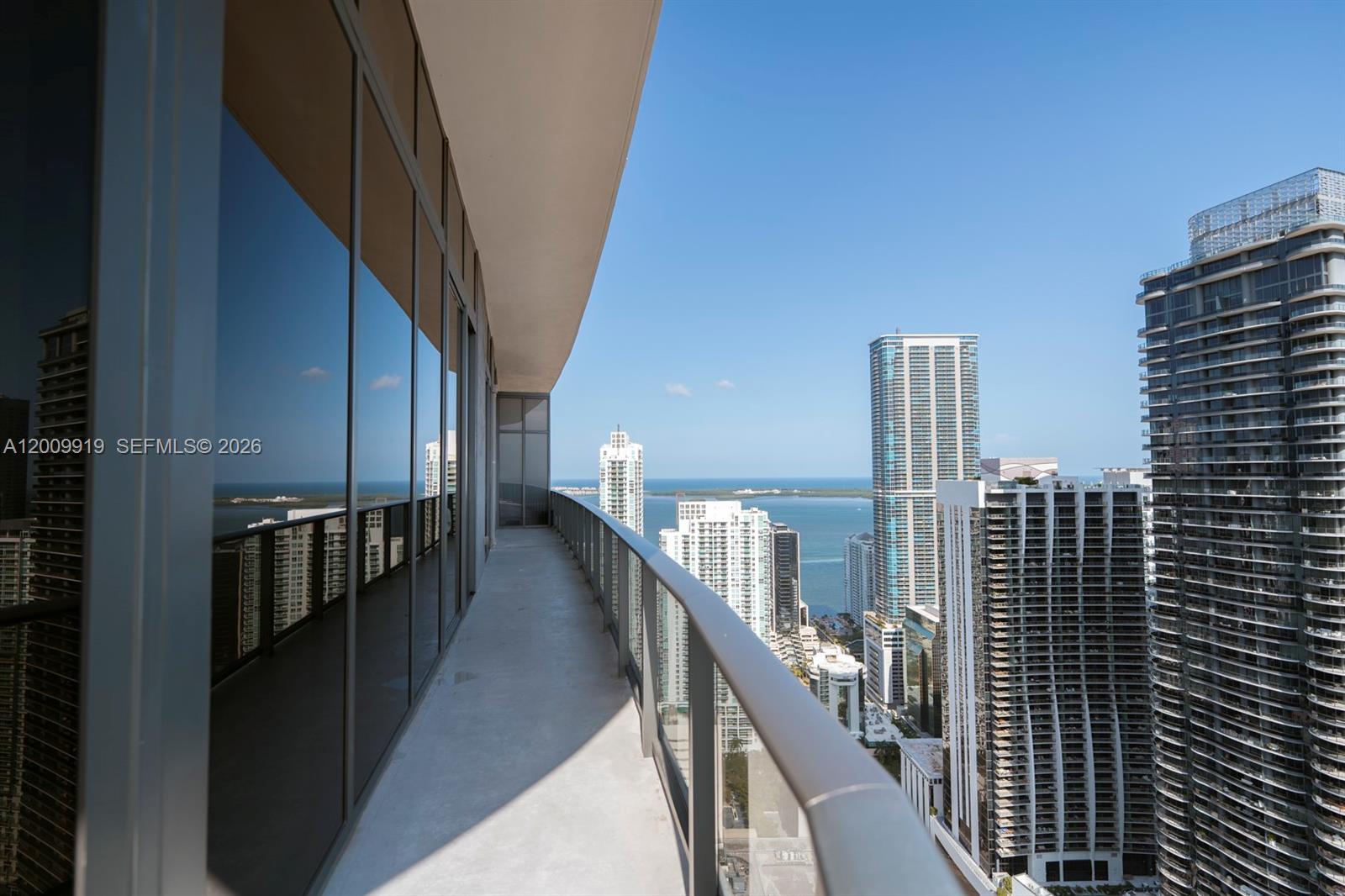45 SW 9th St #4906, Miami FL 33130