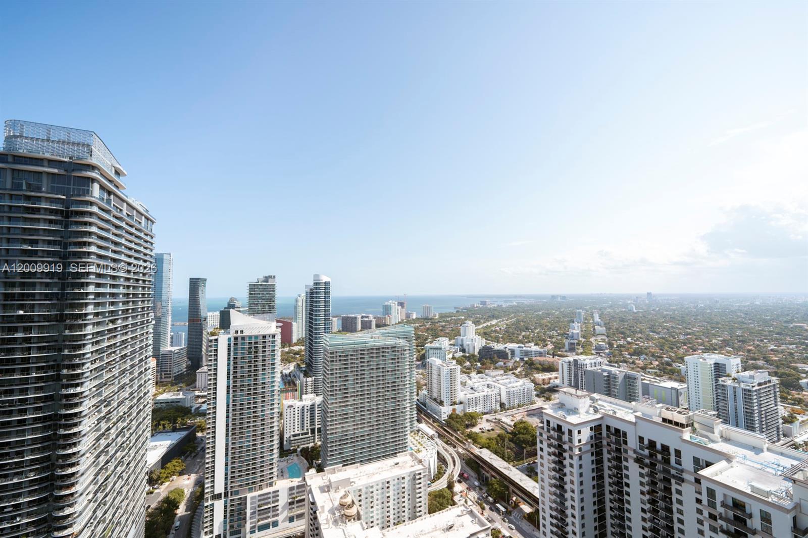 45 SW 9th St #4906, Miami FL 33130