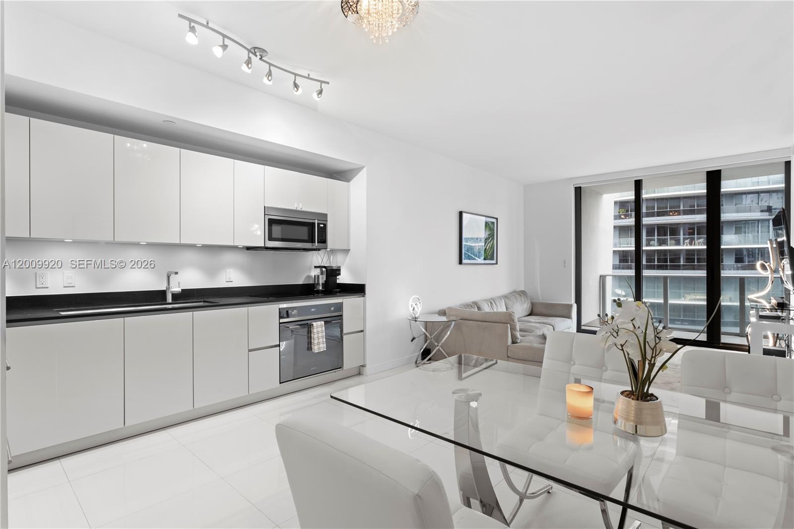 1010 Brickell Ave #4608, Miami FL 33131