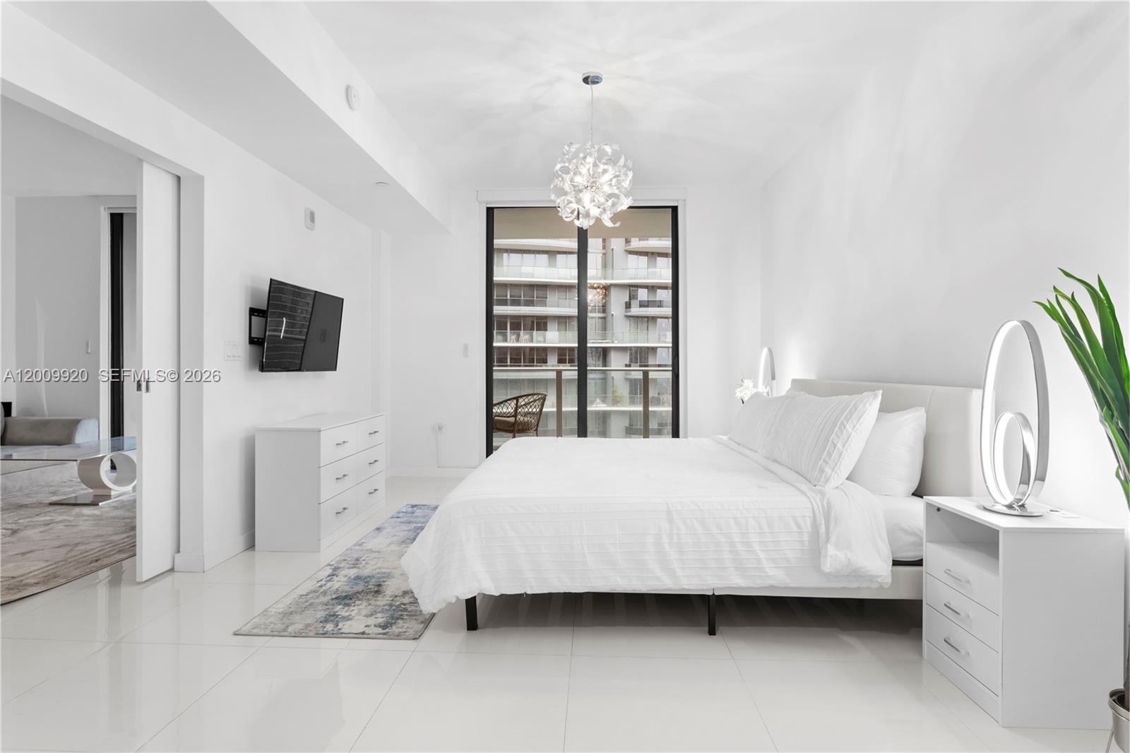 1010 Brickell Ave #4608, Miami FL 33131