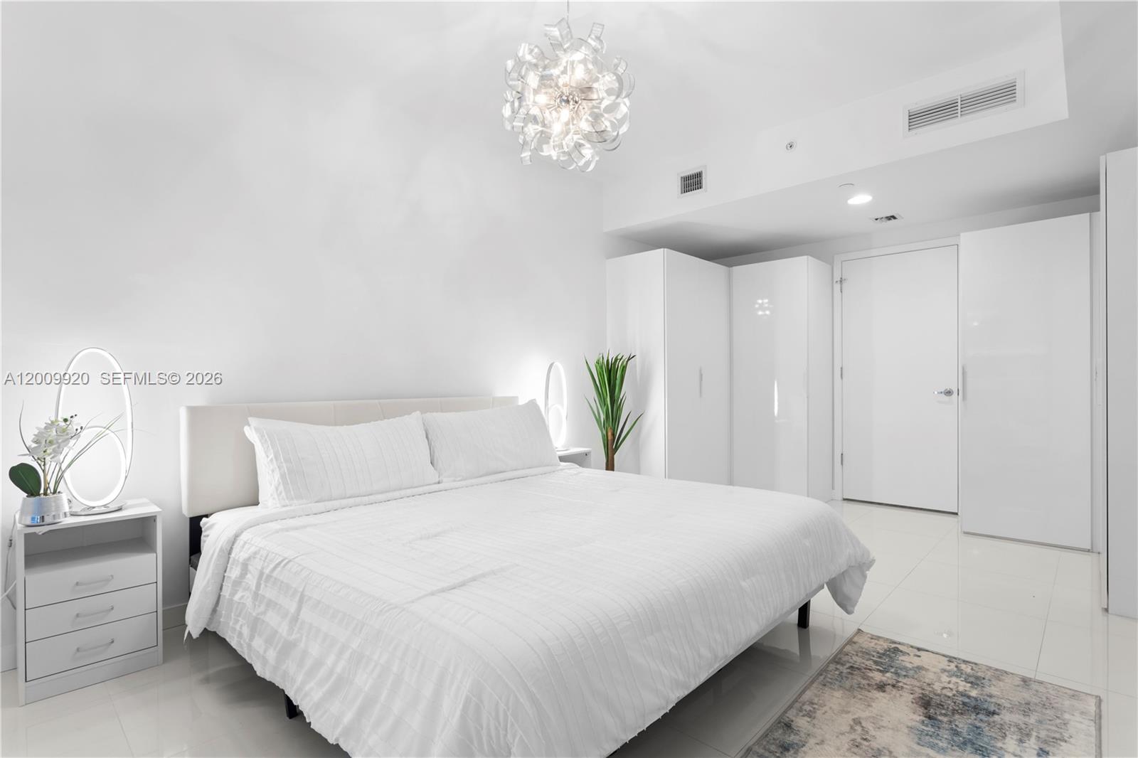 1010 Brickell Ave #4608, Miami FL 33131