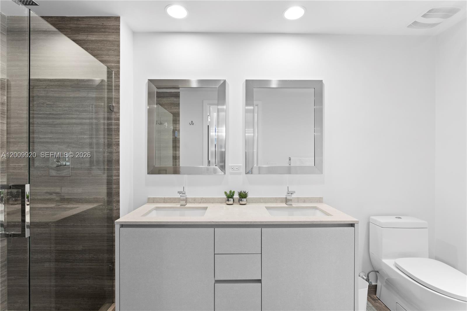 1010 Brickell Ave #4608, Miami FL 33131