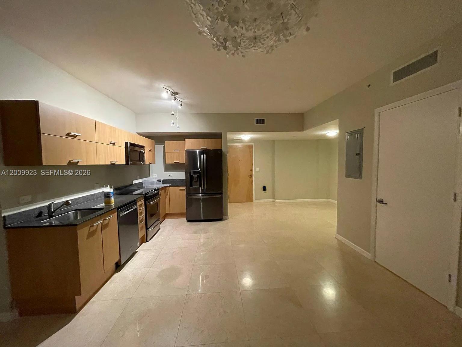 350 S Miami Ave #2807, Miami FL 33130