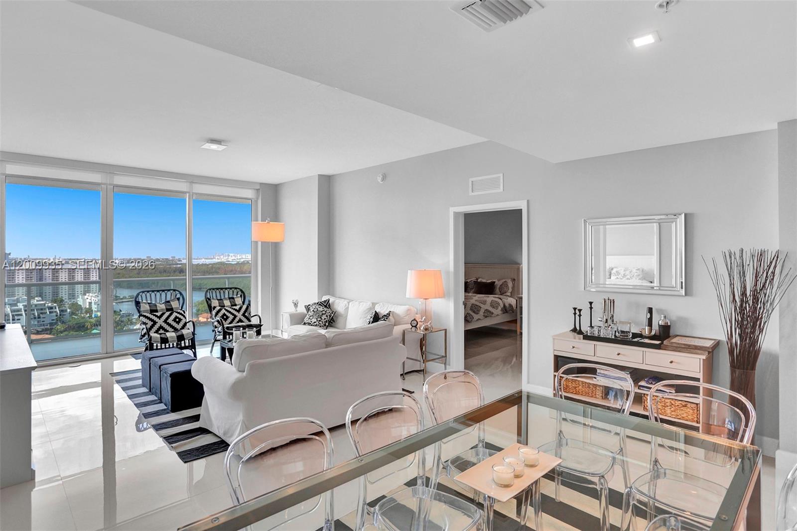 400 Sunny Isles Blvd #2021, Sunny Isles Beach FL 33160