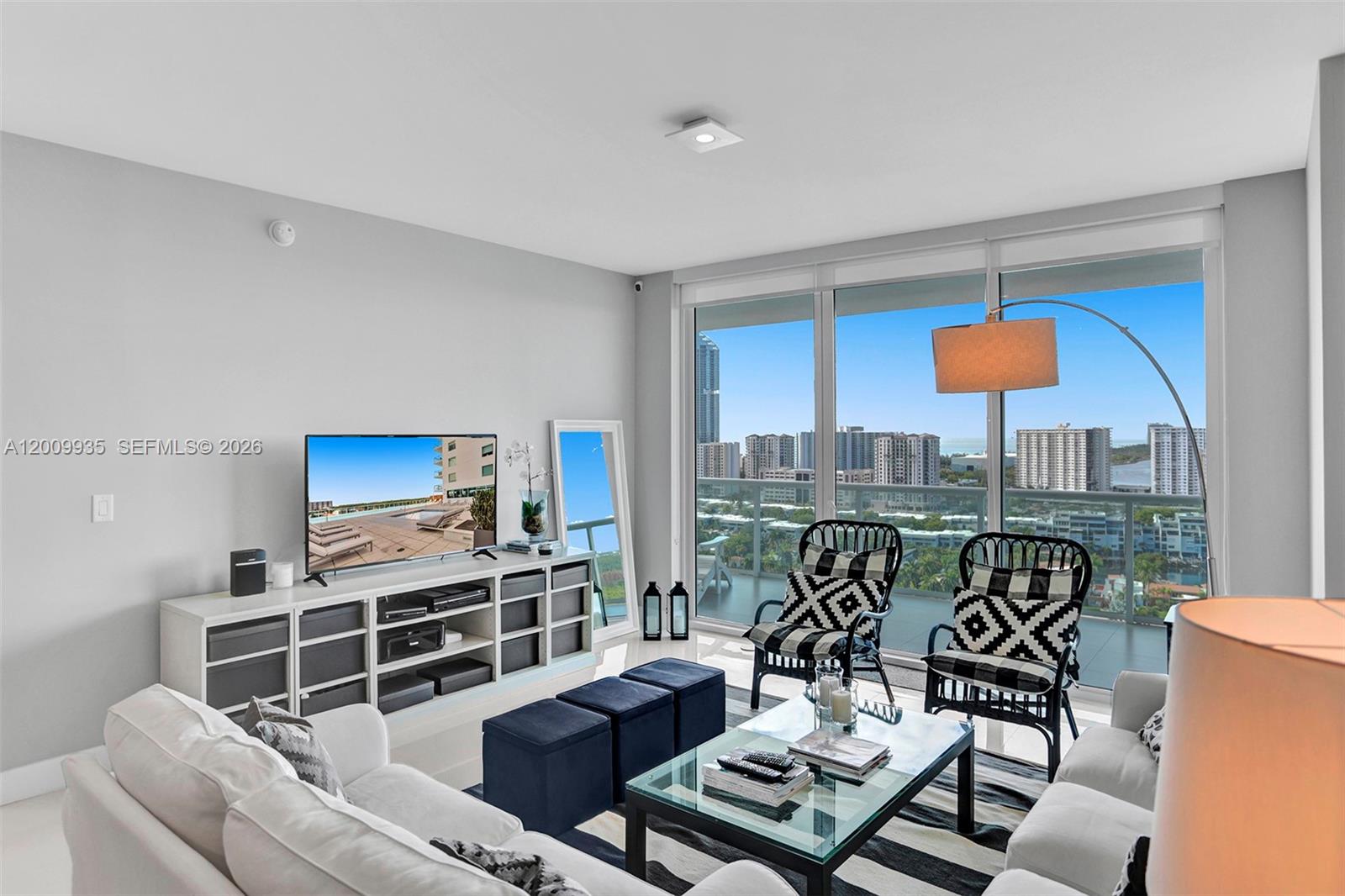 400 Sunny Isles Blvd #2021, Sunny Isles Beach FL 33160