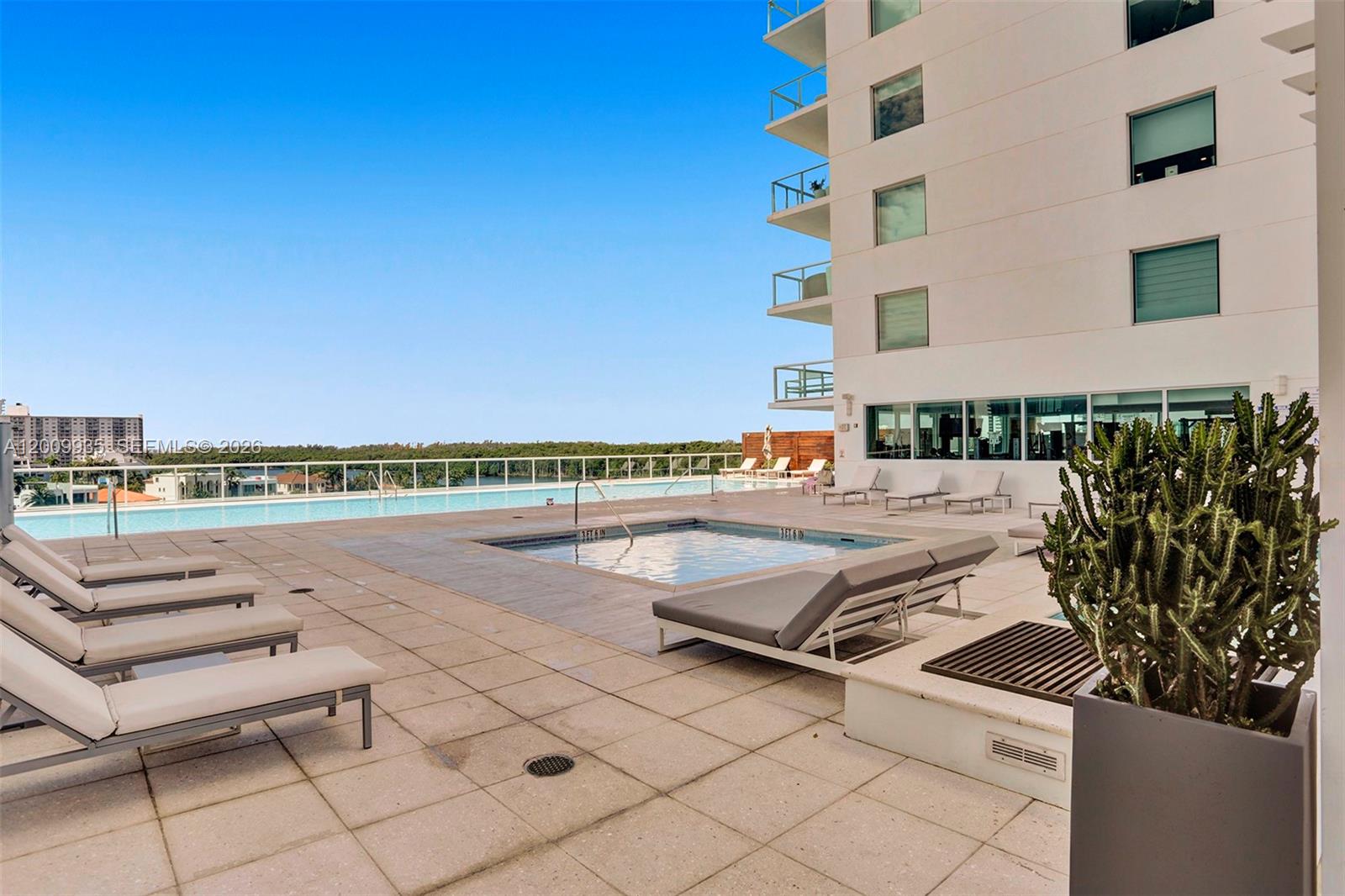 400 Sunny Isles Blvd #2021, Sunny Isles Beach FL 33160