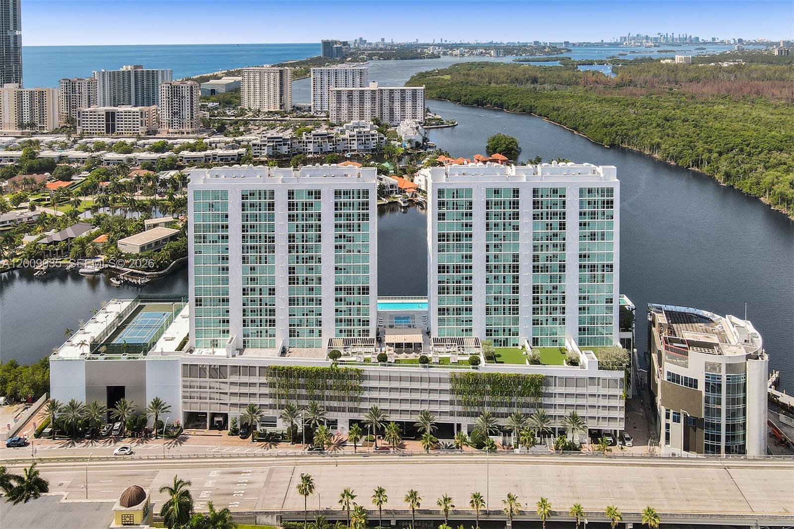 400 Sunny Isles Blvd #2021, Sunny Isles Beach FL 33160