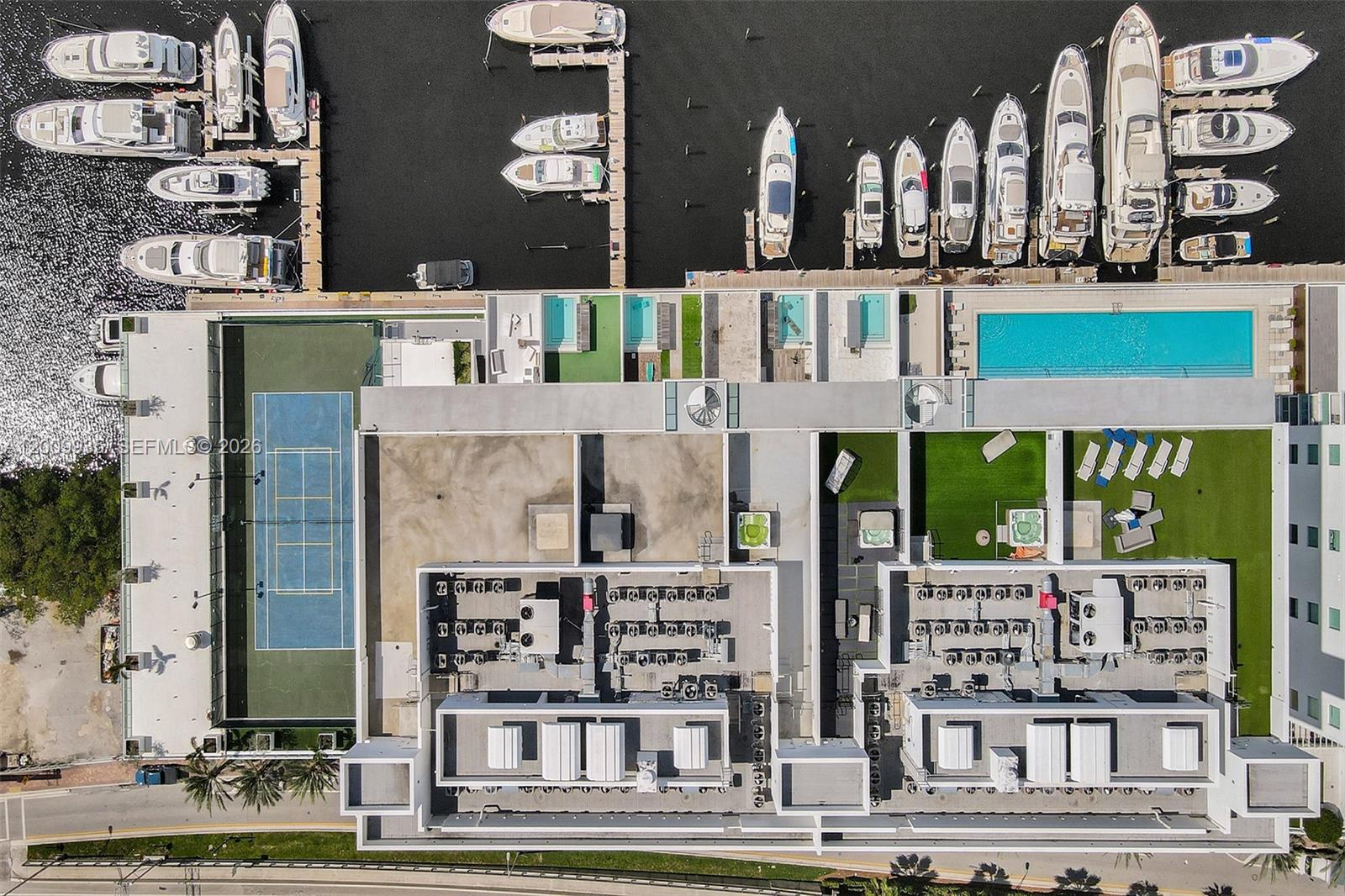 400 Sunny Isles Blvd #2021, Sunny Isles Beach FL 33160