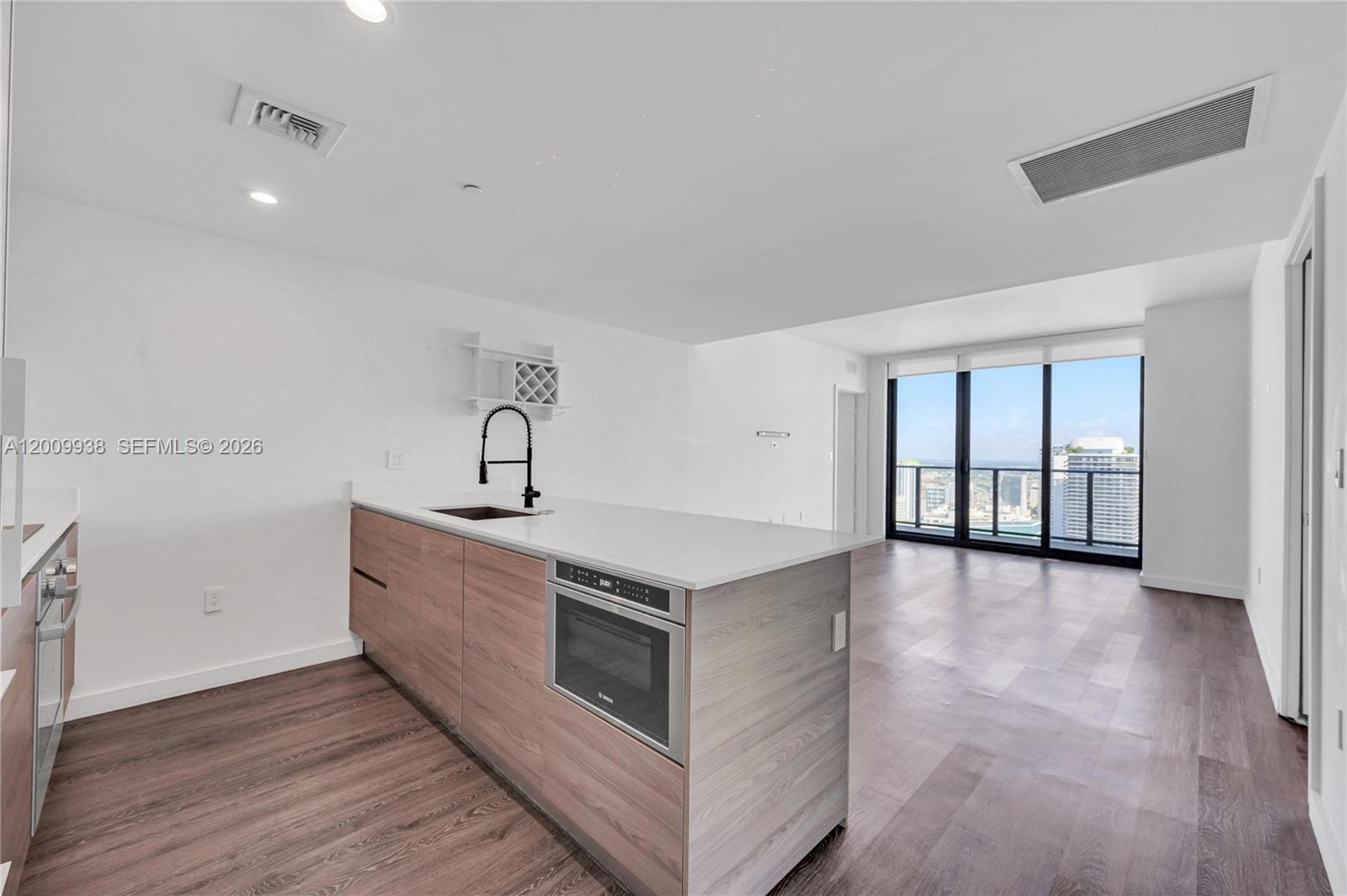 1300 S Miami Ave #4711, Miami FL 33130
