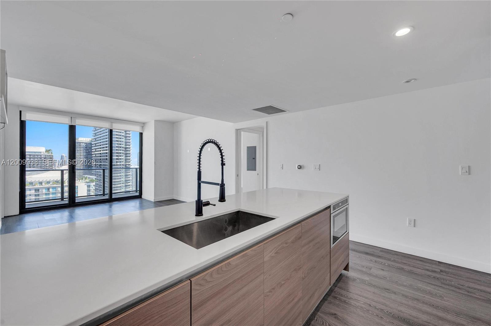 1300 S Miami Ave #4711, Miami FL 33130