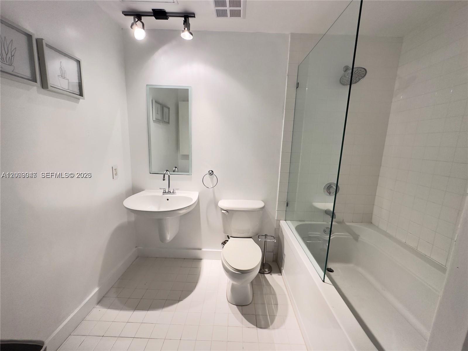 10 SW South River Dr #1607, Miami FL 33130
