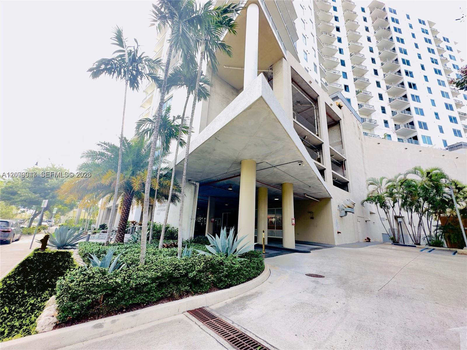 10 SW South River Dr #1607, Miami FL 33130