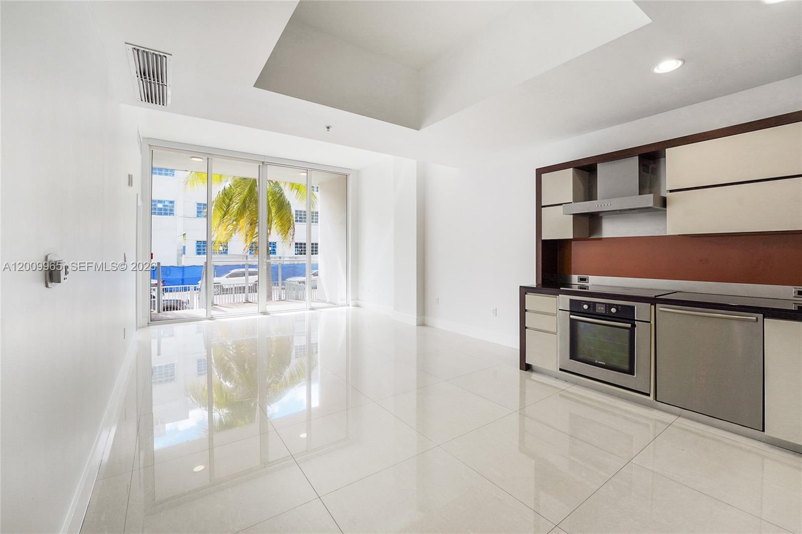 2100 Park Ave #108, Miami Beach FL 33139
