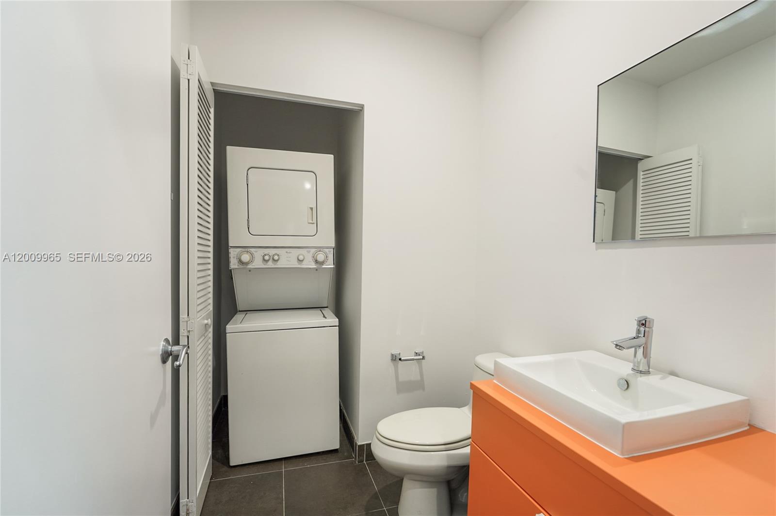 2100 Park Ave #108, Miami Beach FL 33139