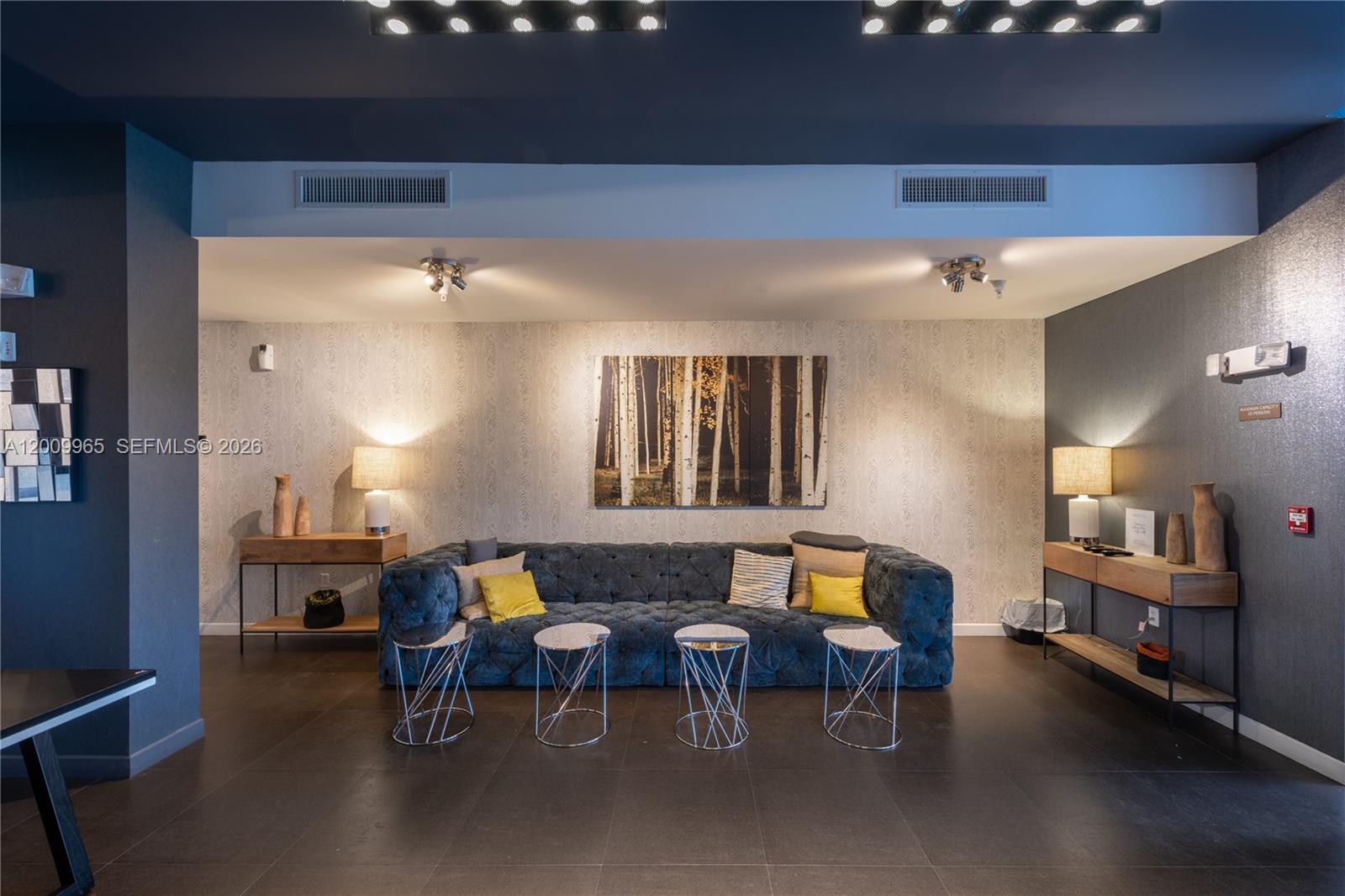 2100 Park Ave #108, Miami Beach FL 33139