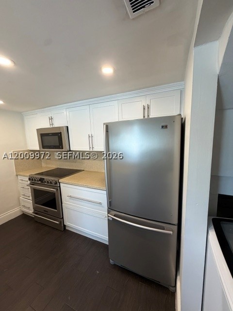 4590 SW 68th Ct Cir #8, Miami FL 33155
