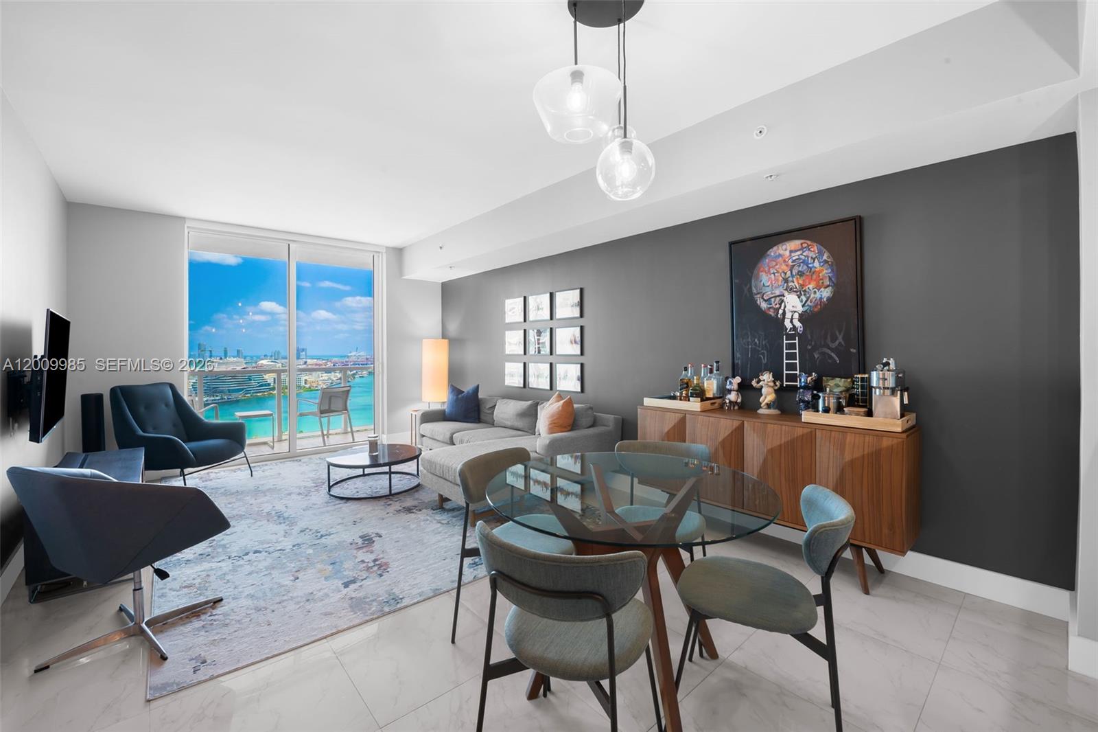 253 NE 2nd St #2503, Miami FL 33132