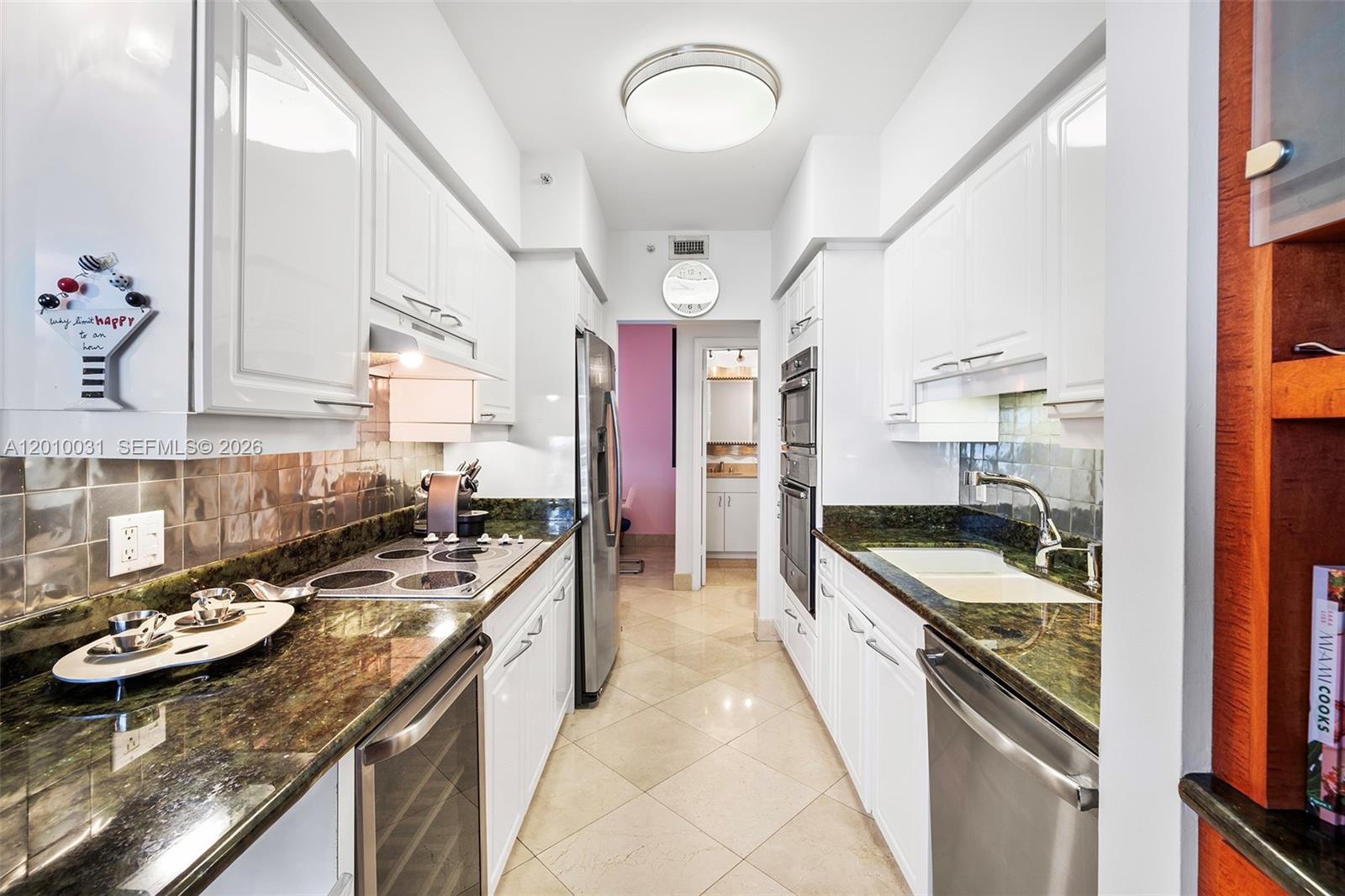 4779 Collins Ave #2404, Miami Beach FL 33140