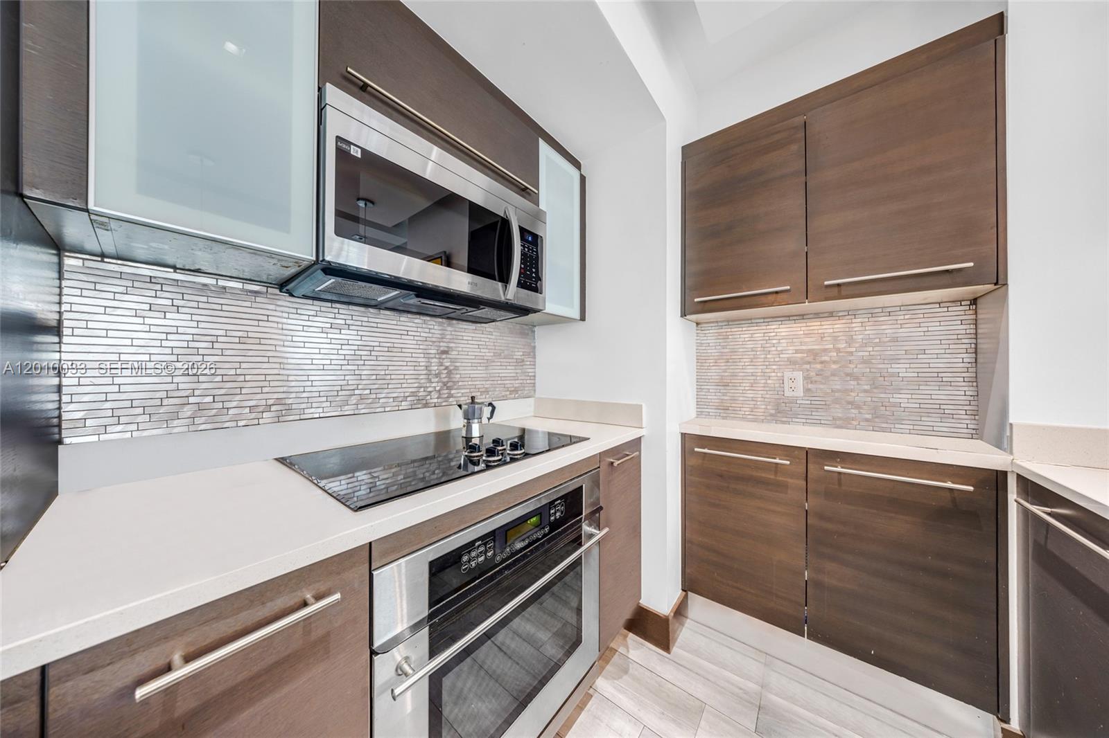 500 Brickell Ave #3707, Miami FL 33131