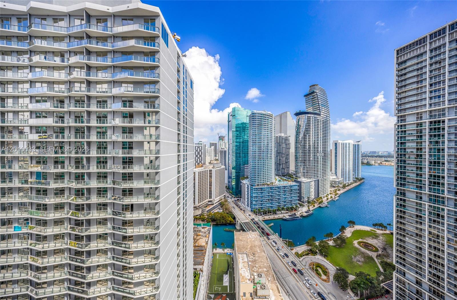 500 Brickell Ave #3707, Miami FL 33131