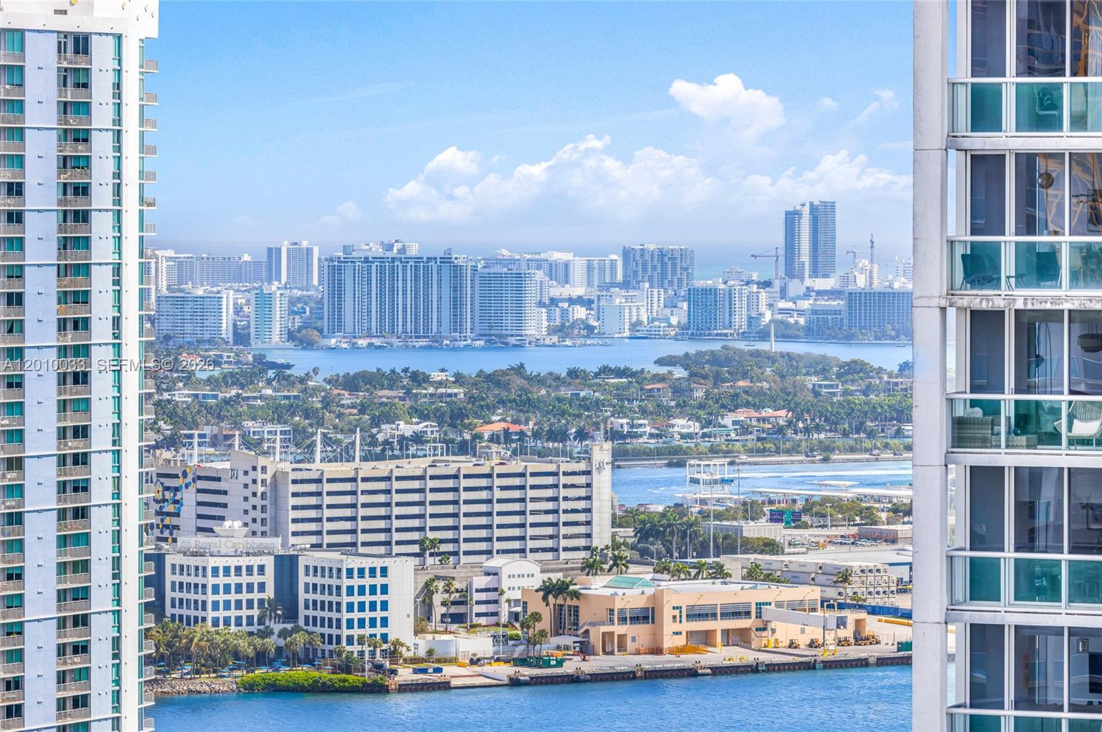 500 Brickell Ave #3707, Miami FL 33131