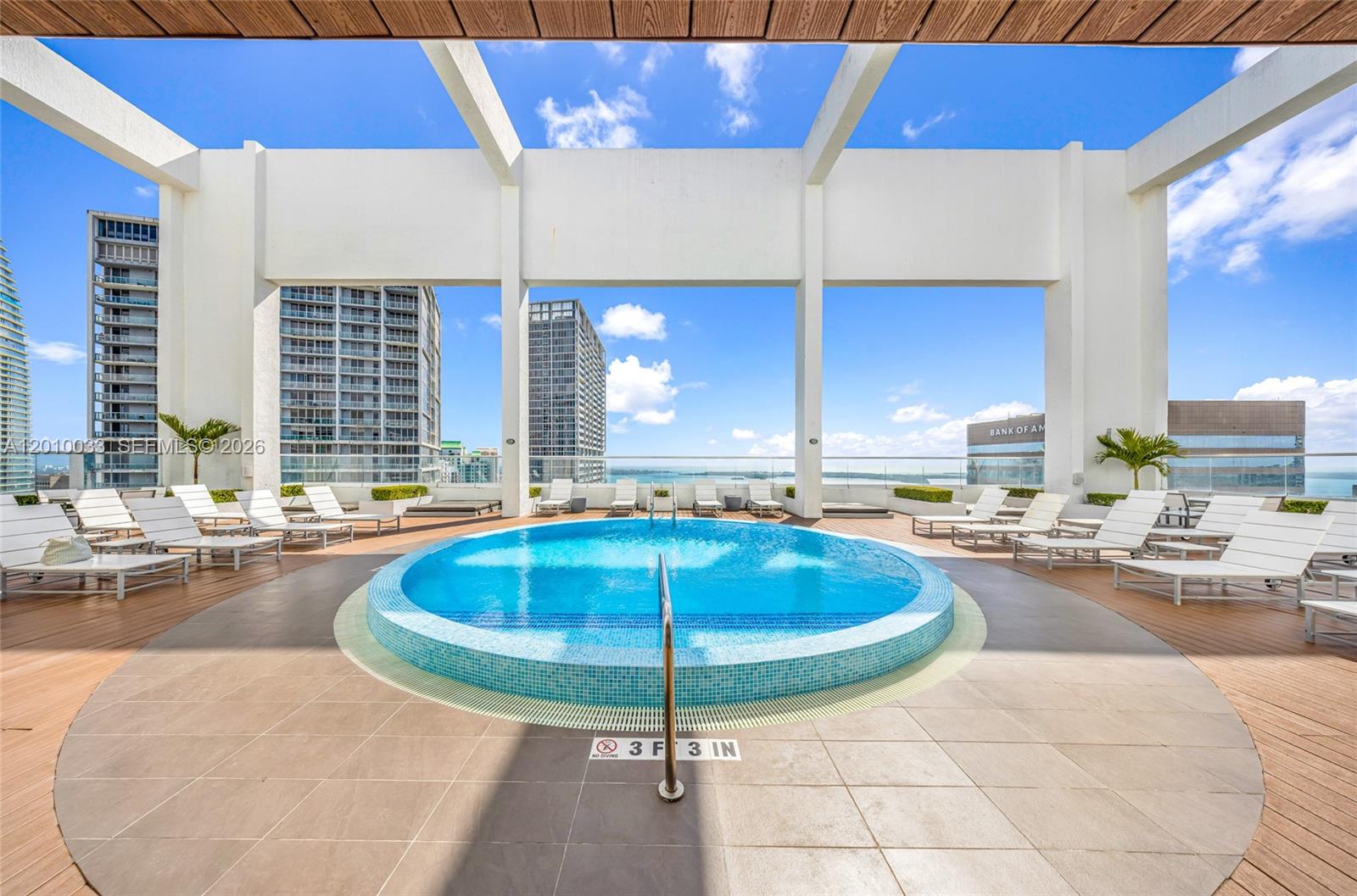 500 Brickell Ave #3707, Miami FL 33131
