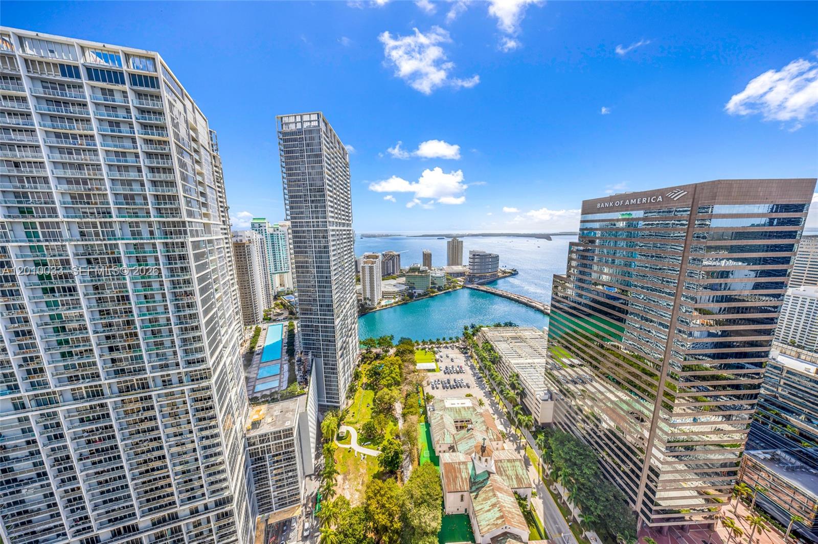 500 Brickell Ave #3707, Miami FL 33131