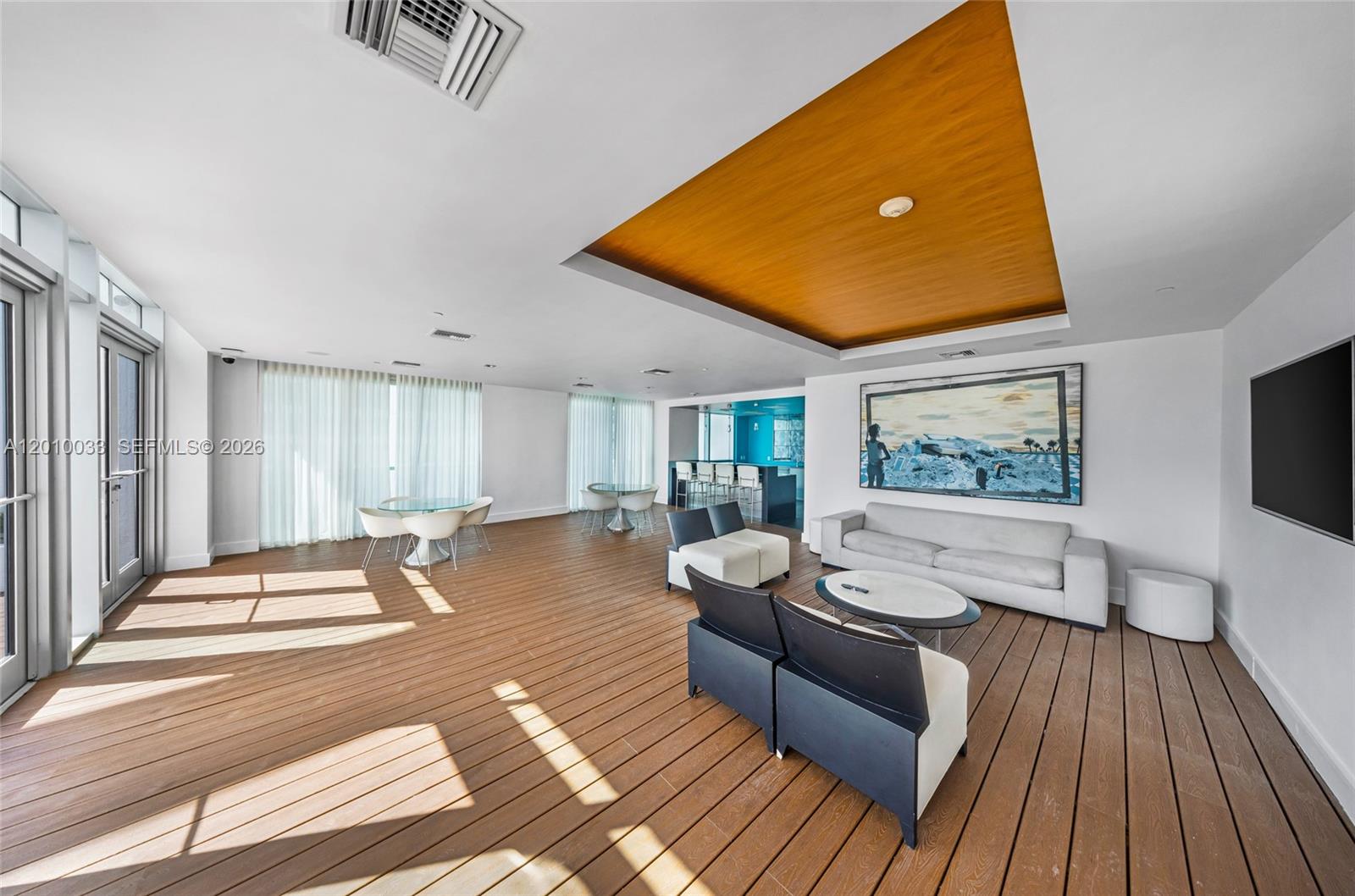 500 Brickell Ave #3707, Miami FL 33131