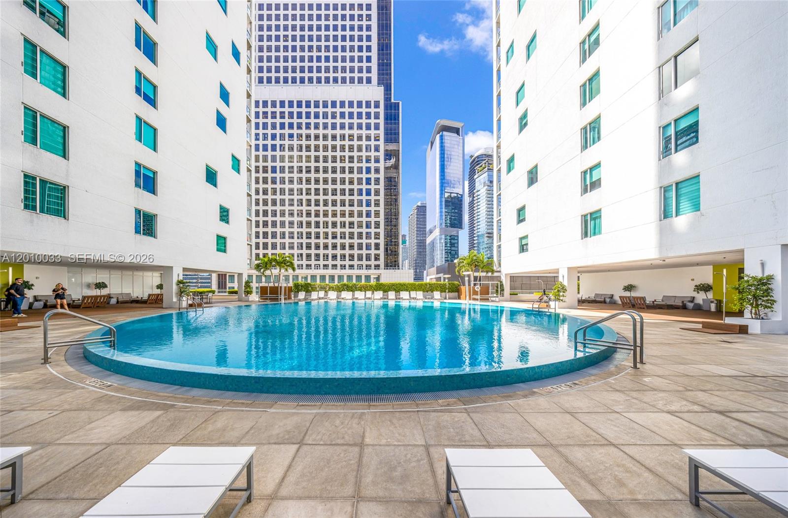 500 Brickell Ave #3707, Miami FL 33131
