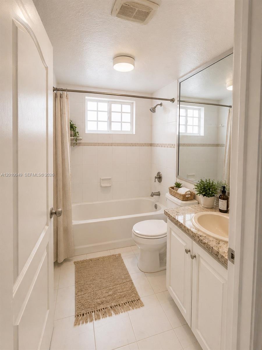 11051 W Okeechobee Rd #101, Miami FL 33018