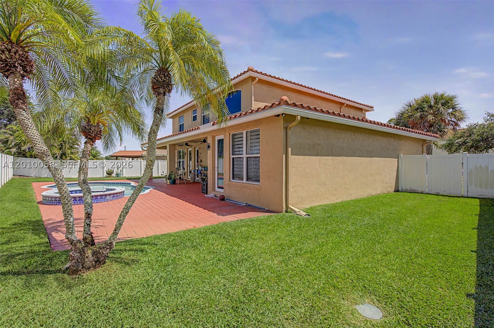 18901 SW 15th St, Pembroke Pines FL 33029