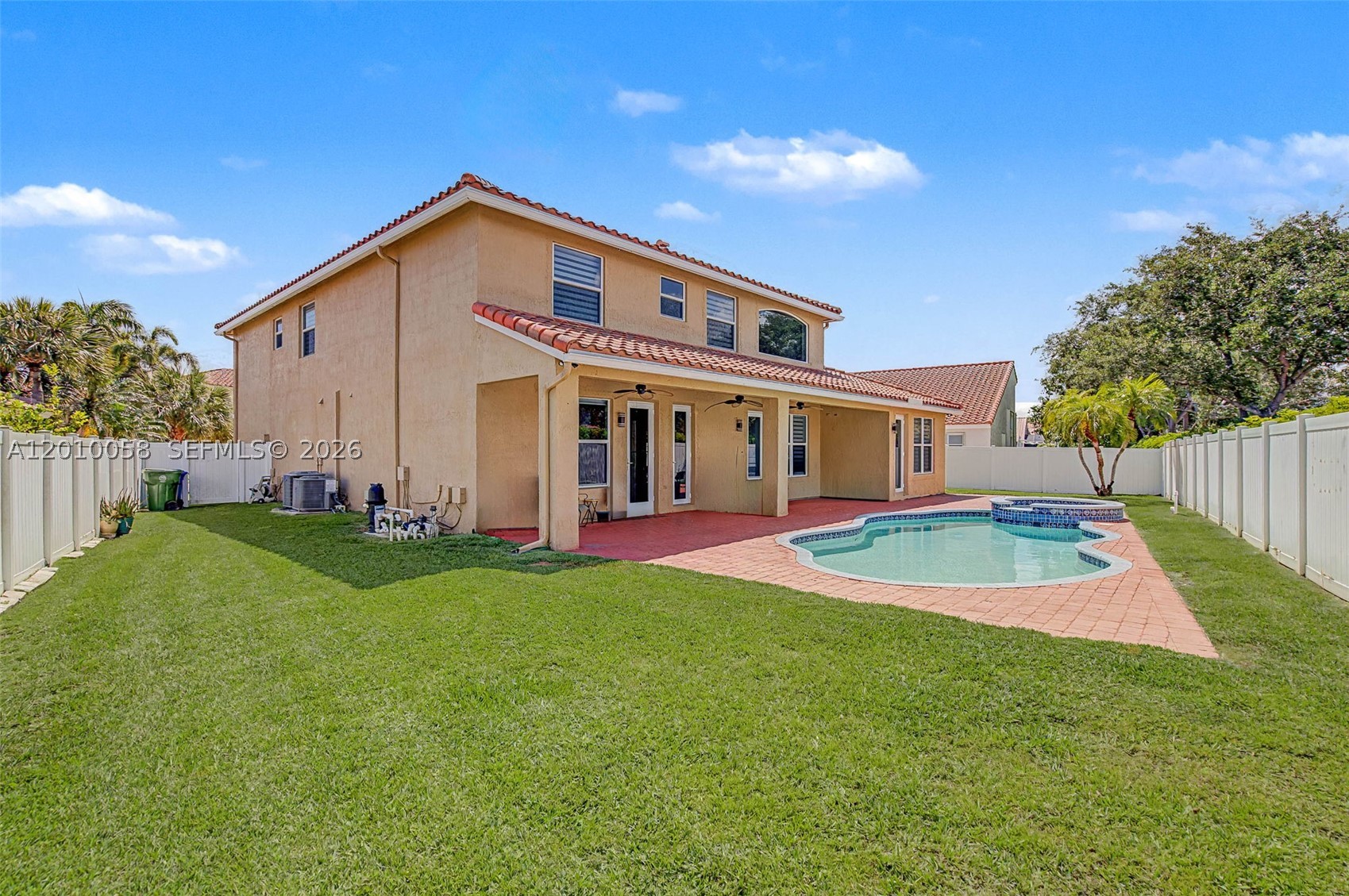18901 SW 15th St, Pembroke Pines FL 33029