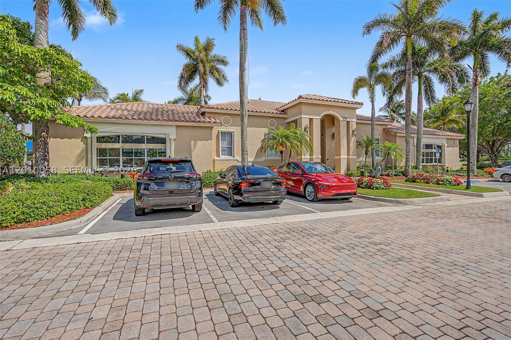 18901 SW 15th St, Pembroke Pines FL 33029