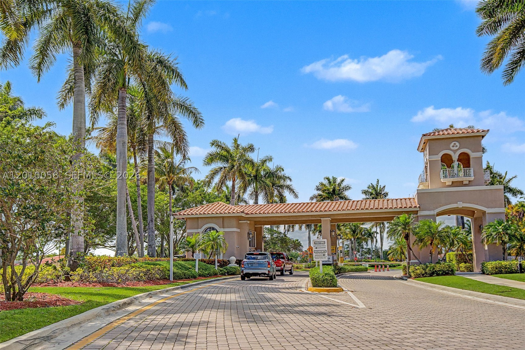 18901 SW 15th St, Pembroke Pines FL 33029